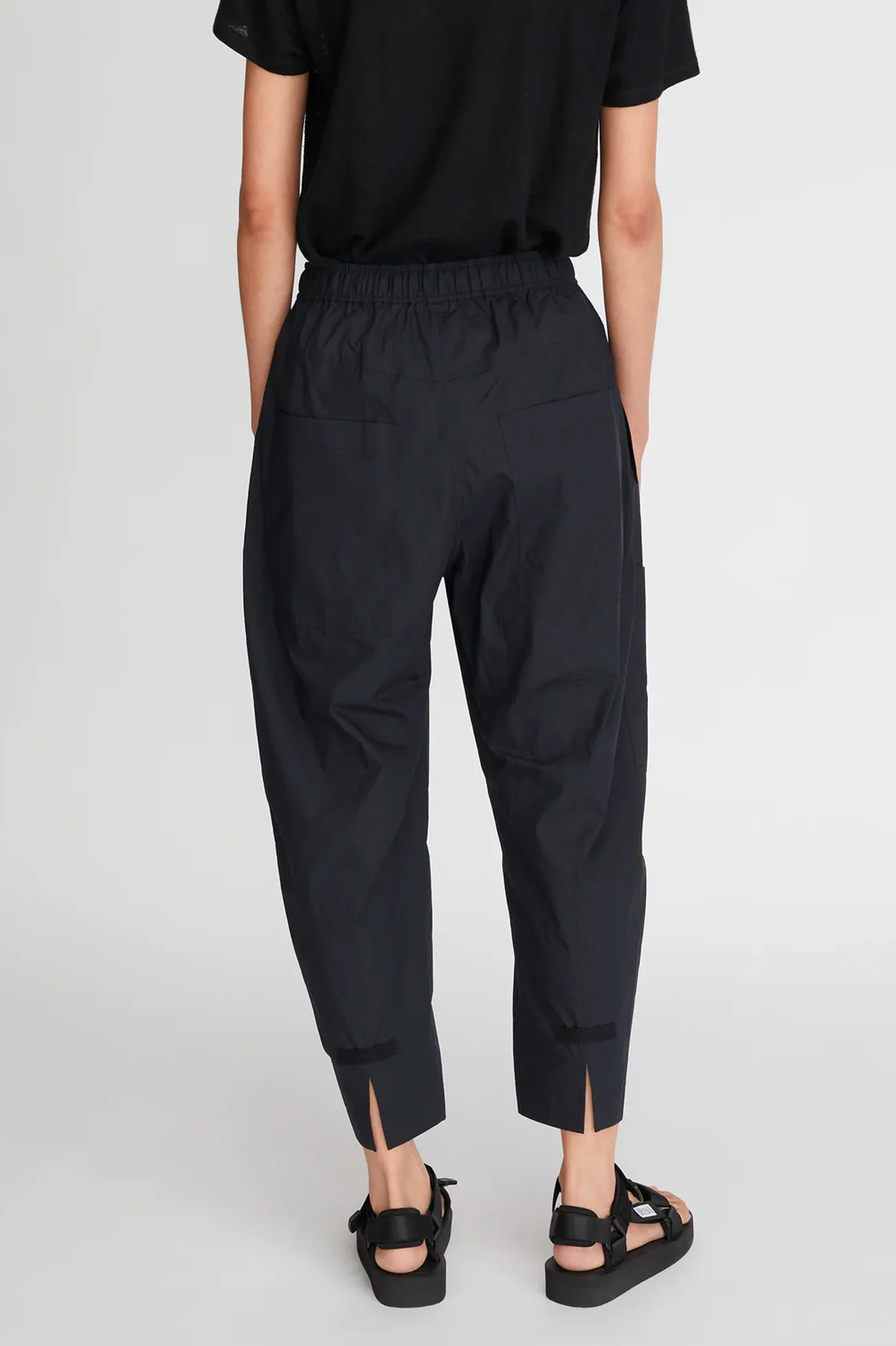 LM Poplin Pant in Black - Image 5