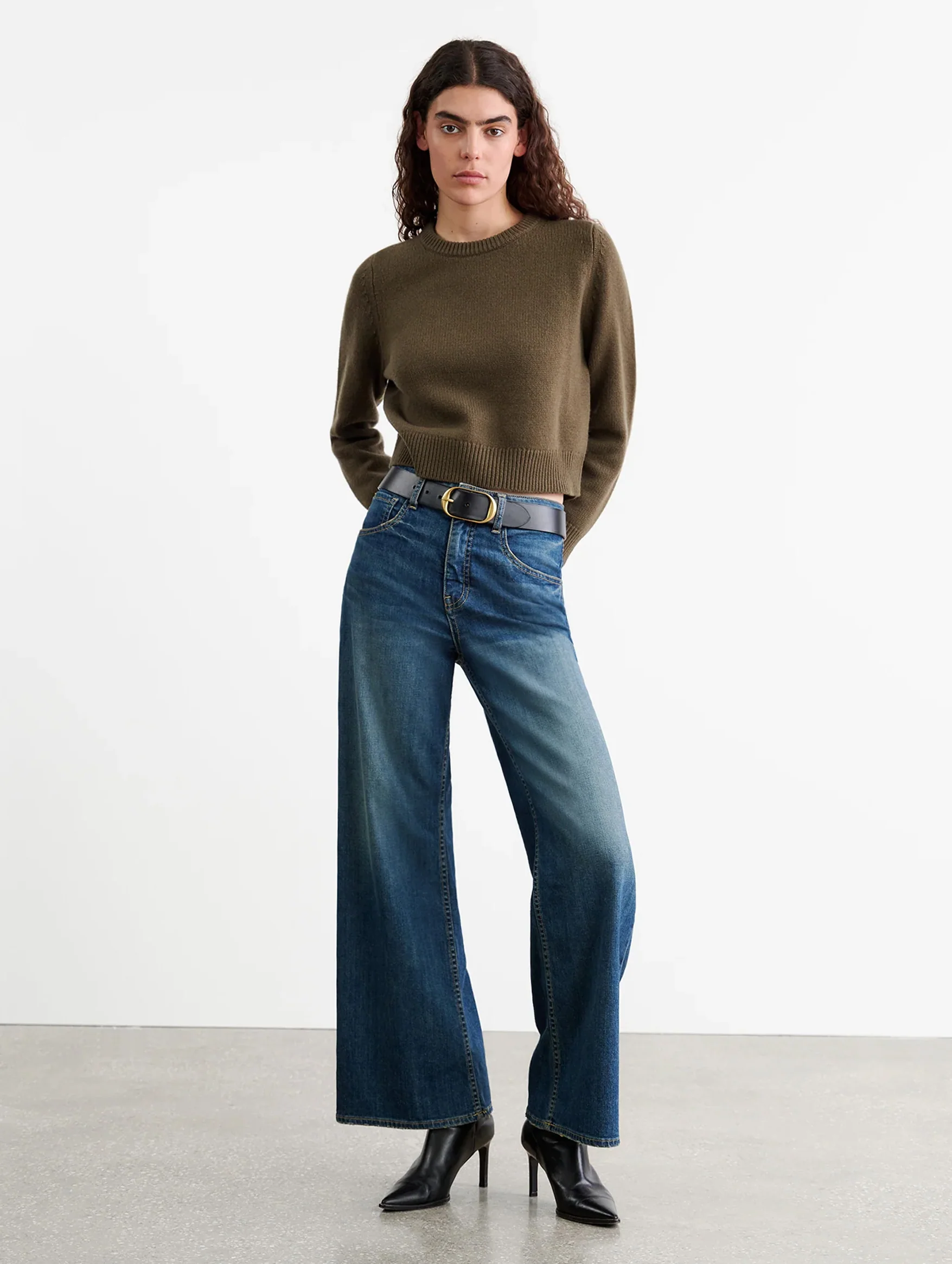 Marlene Jean in Classic Wash - Image 2