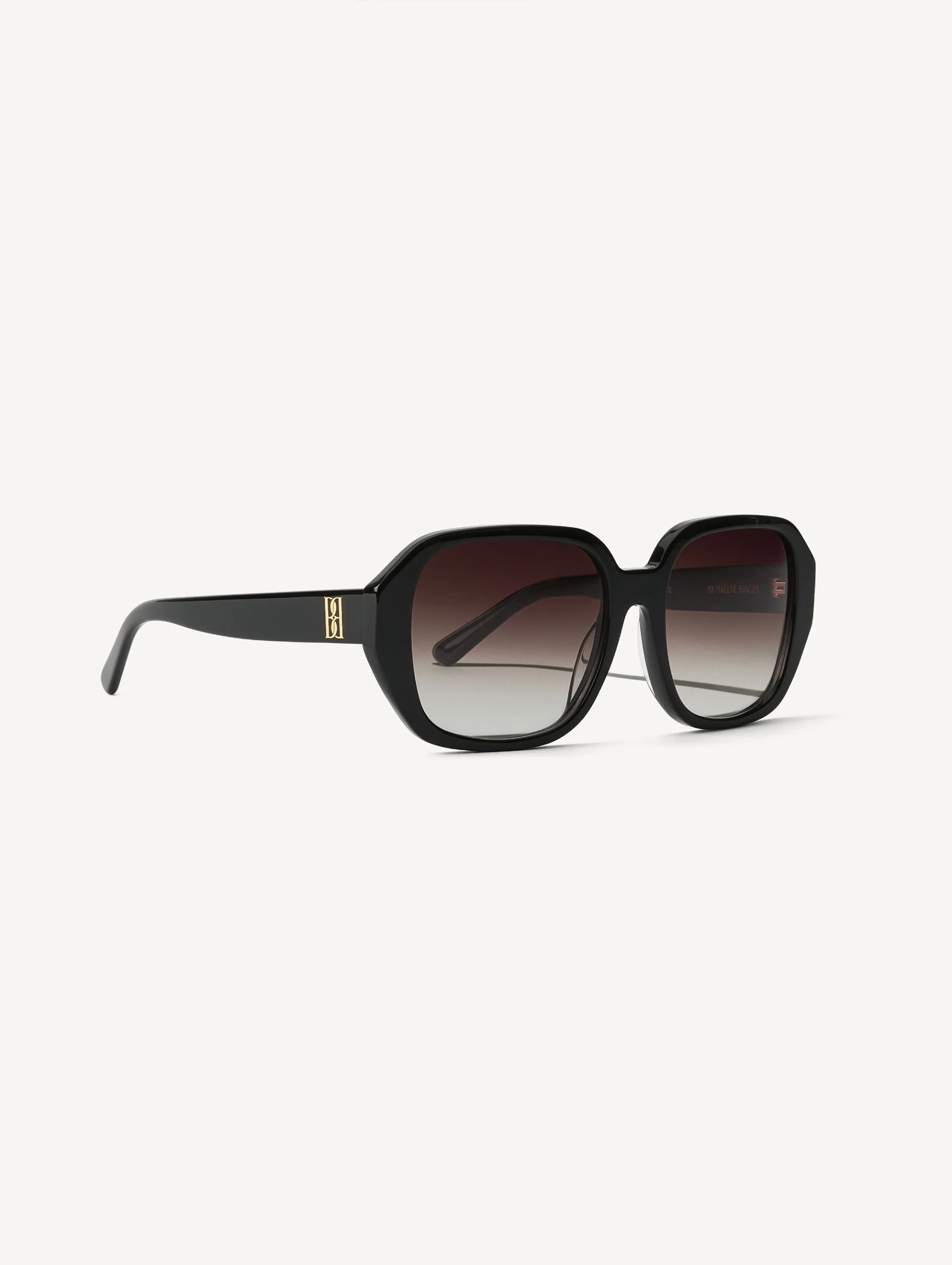 Milla Sunglasses in Black - Image 3