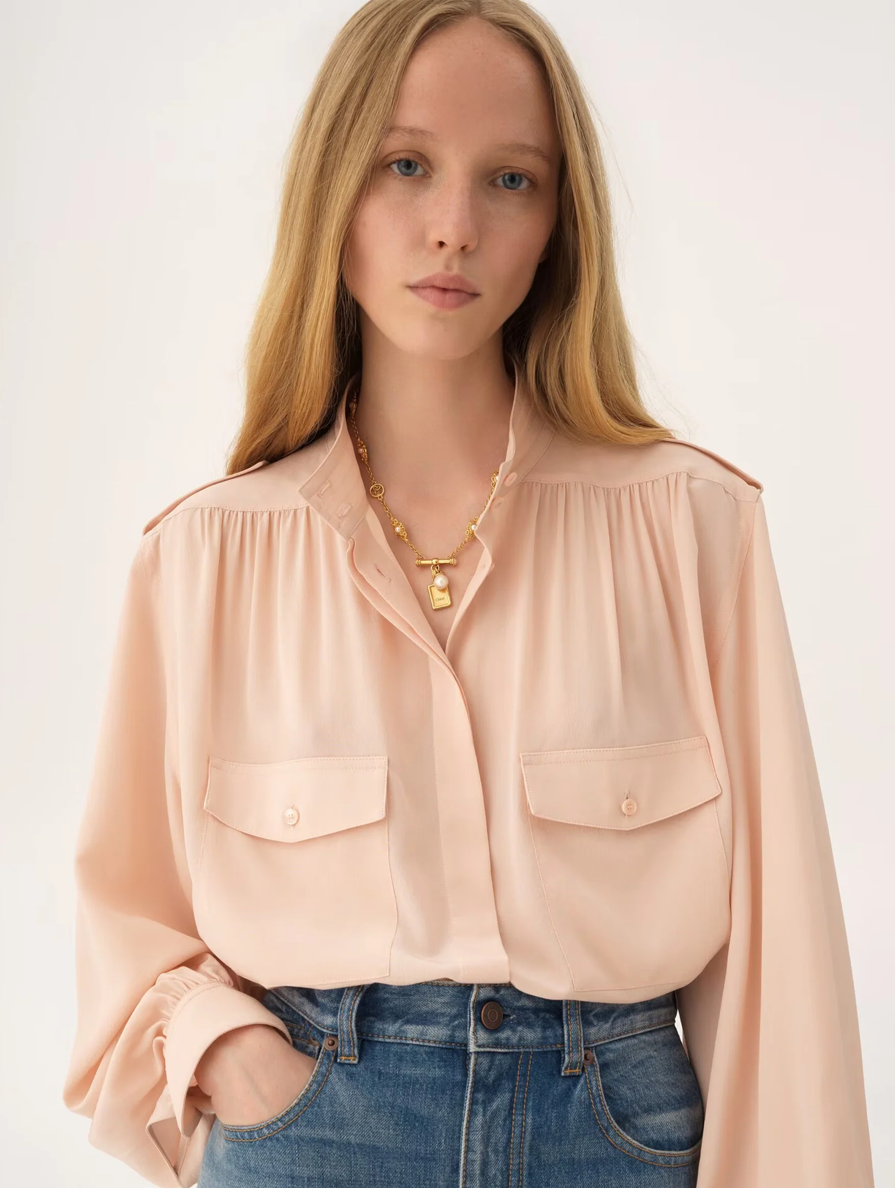 The Chloé Heirloom Necklace in Gold and Pearl - Image 2