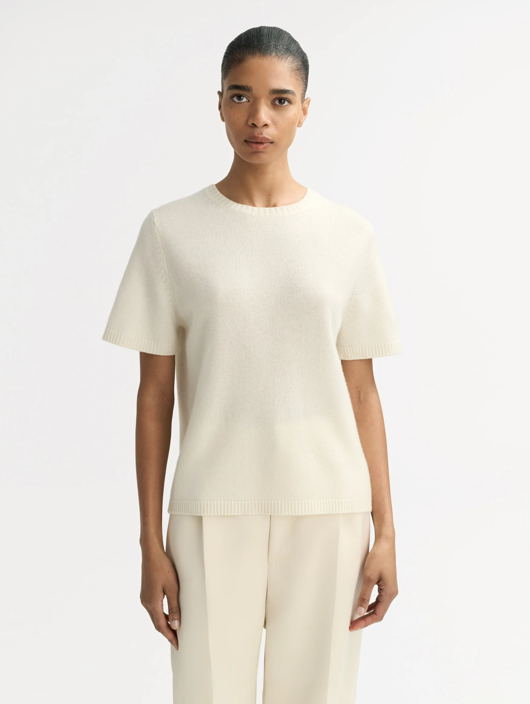 Oversized Cashmere T-Shirt in Feather White - Image 3