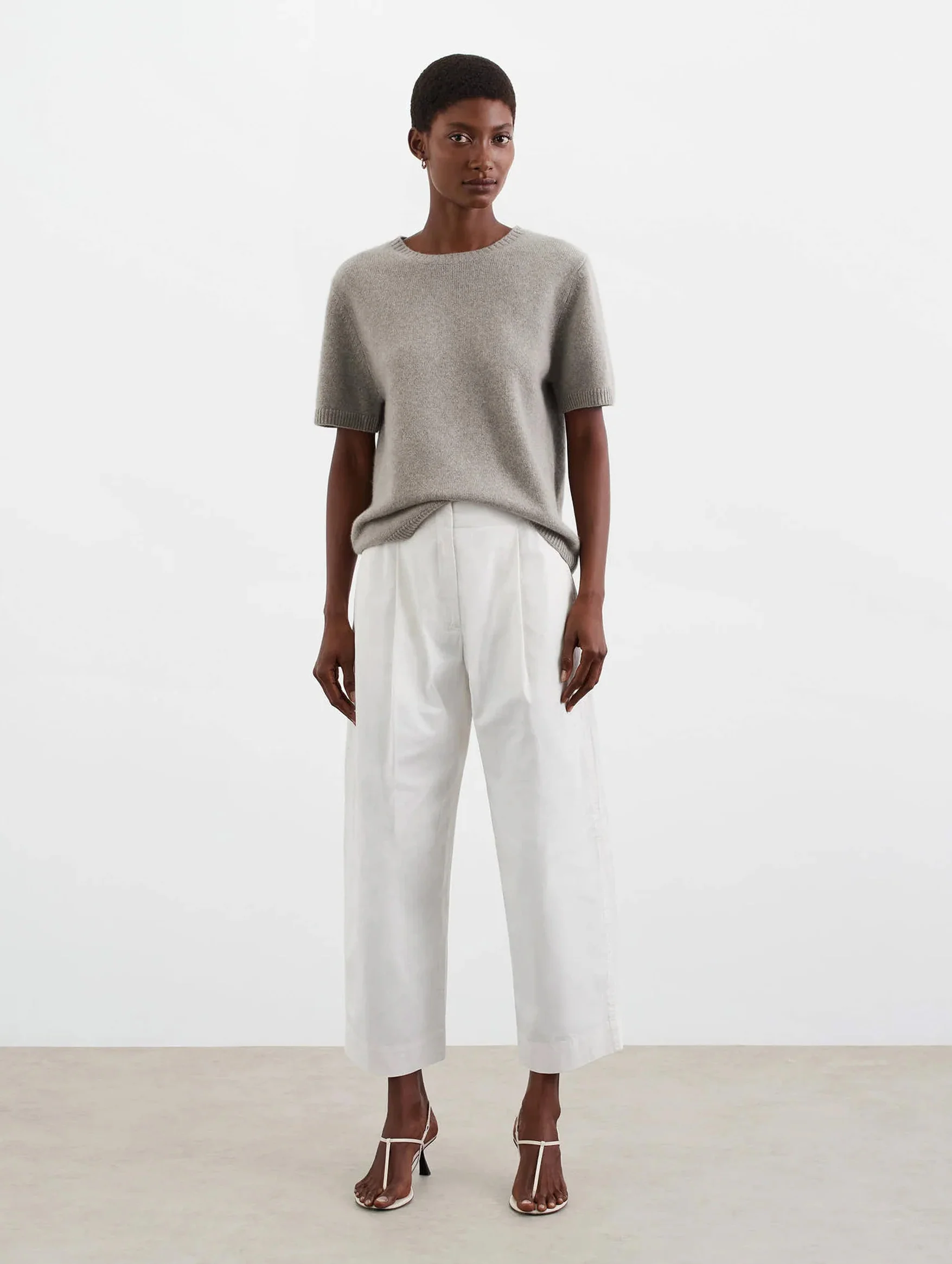 Oversized Cashmere T-Shirt in Greige - Image 3