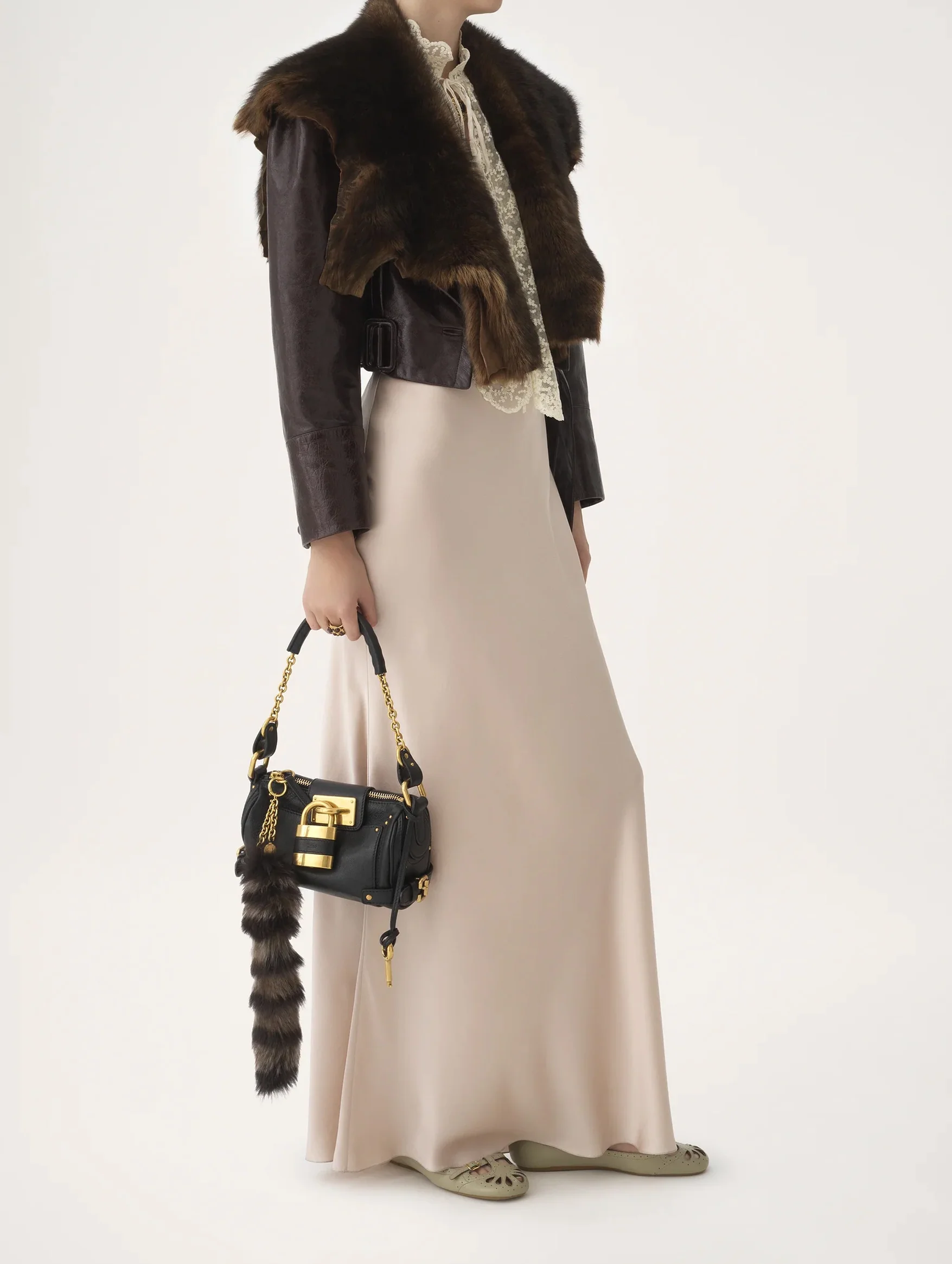 Paddington Small Chain Bag in Black - Image 8