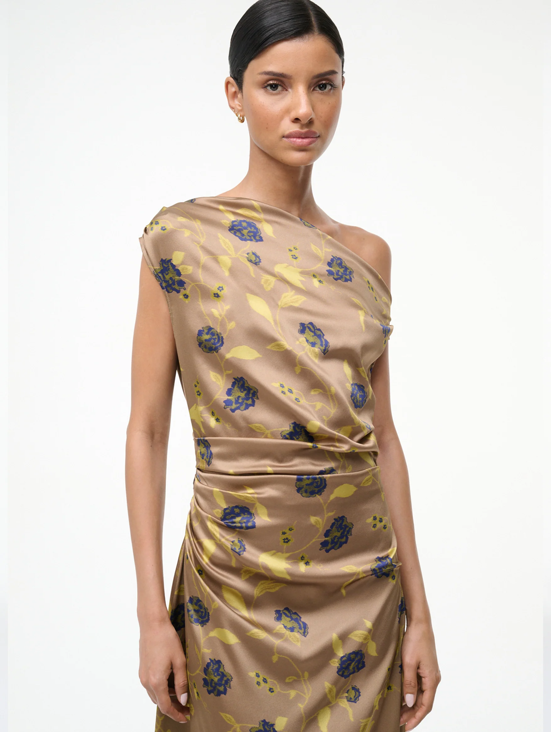 Phare Silk Dress in Vintage Floral - Image 4