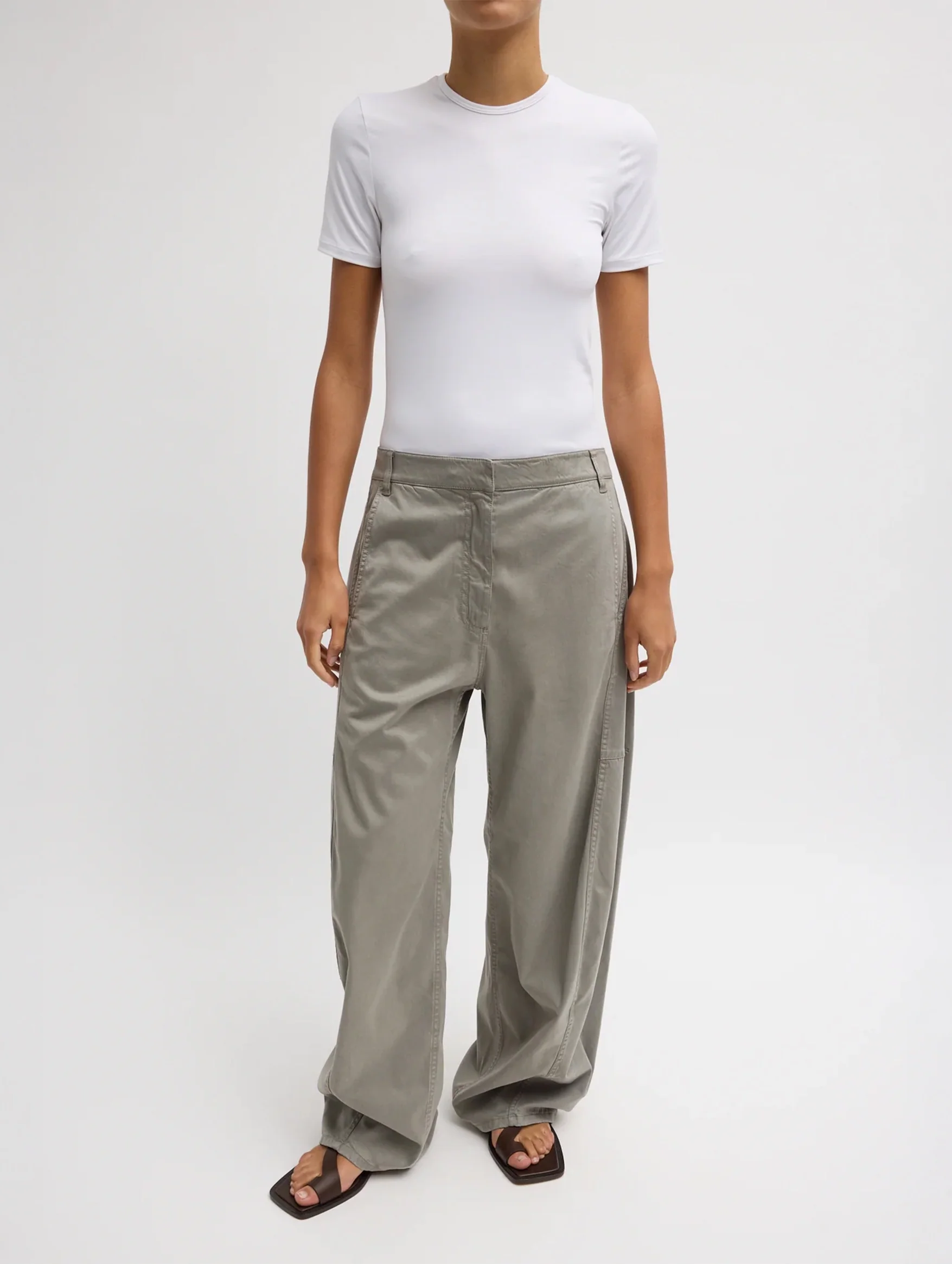 Reactive Garment Dyed Stretch Twill Sid Pant in Pewter (Short)