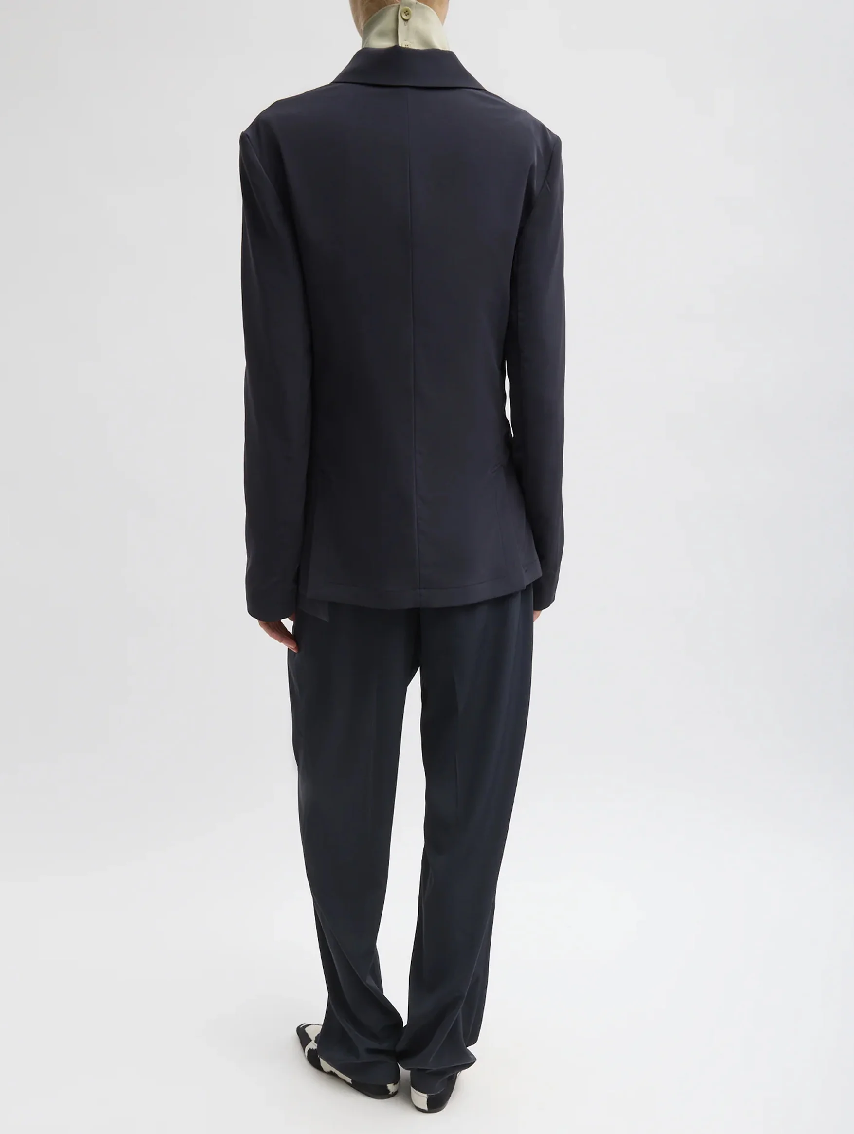 Relaxed Suiting Asymmetrical Wrap Blazer in Navy - Image 4