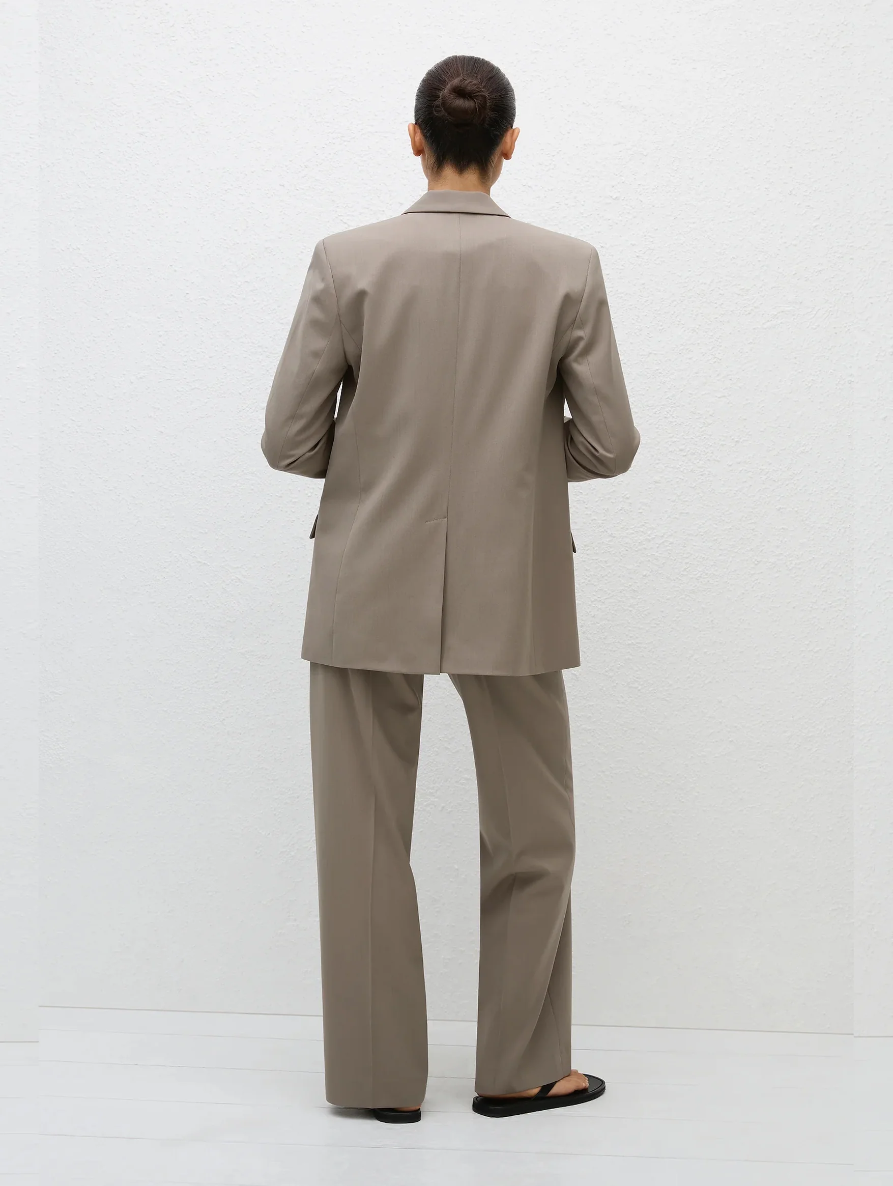Relaxed Tailored Blazer in Taupe - Image 5
