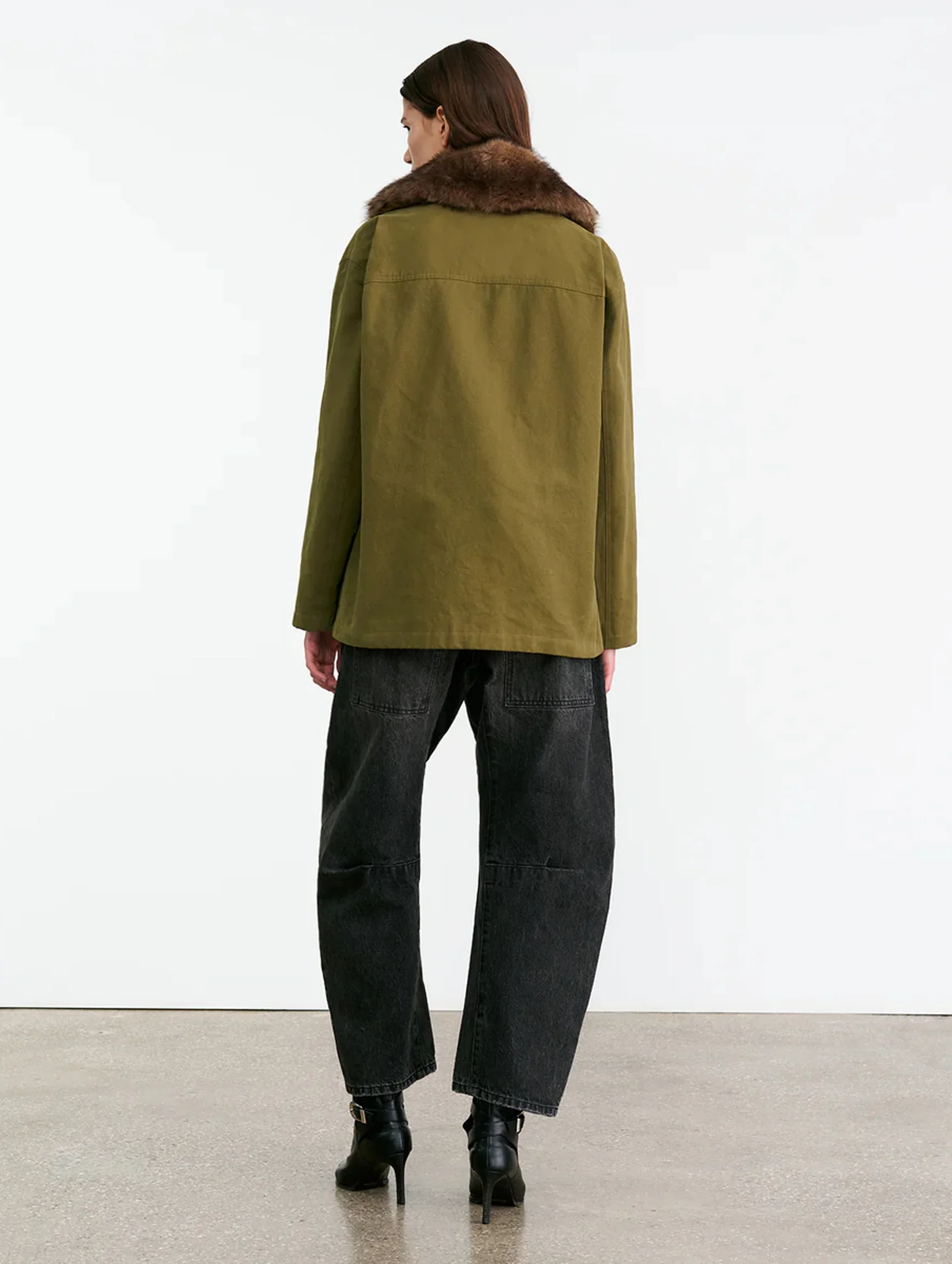 Ronay Parka in Olive Green - Image 3