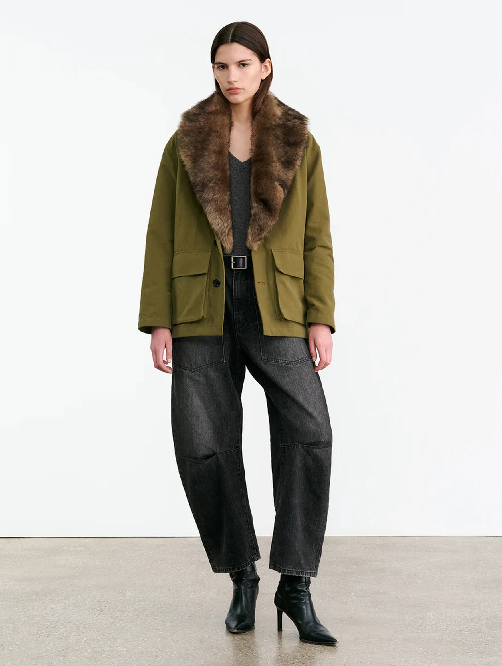 Ronay Parka in Olive Green - Image 4