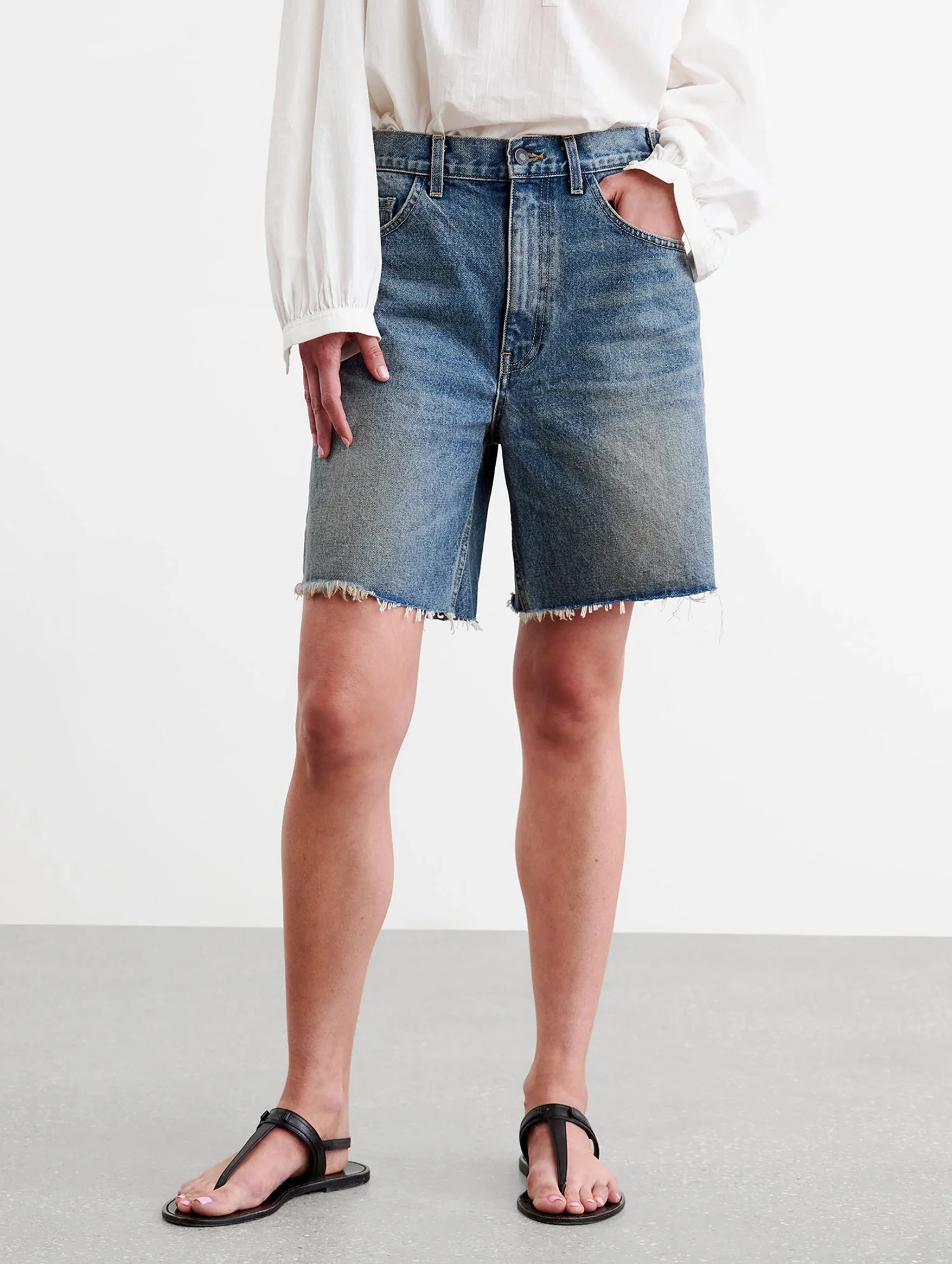 Russel Denim Short in Summer Wash - Image 3