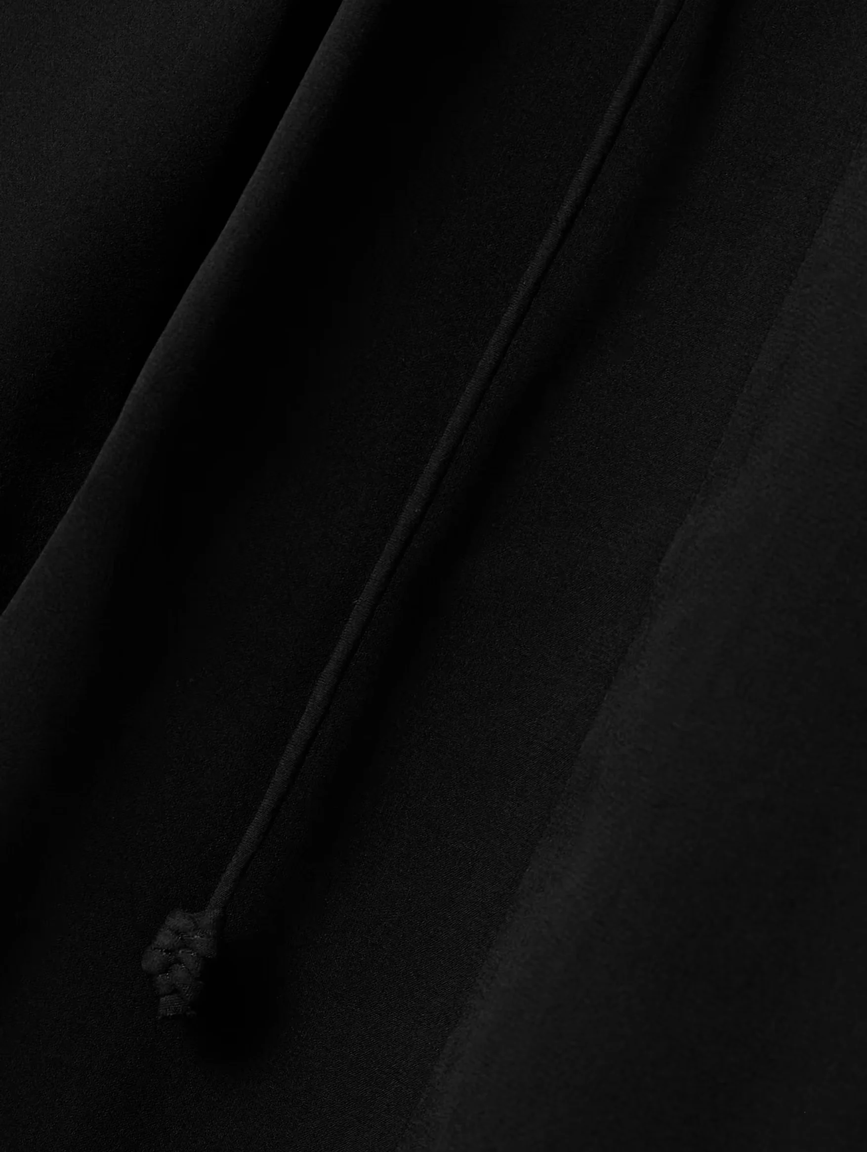 Safa Silk Blouse in Noir - Image 4