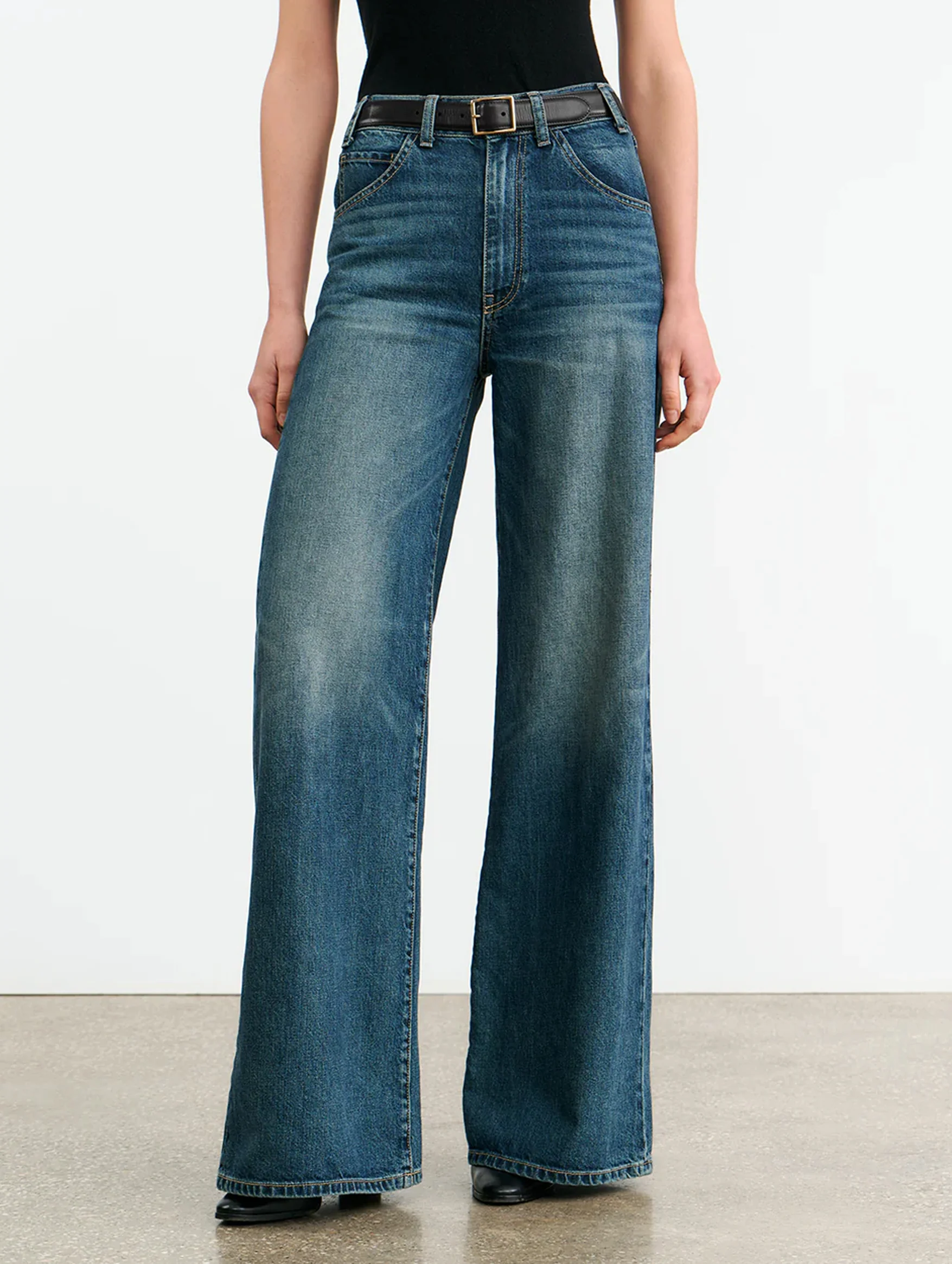 Salome Jean in Simon Wash - Image 4