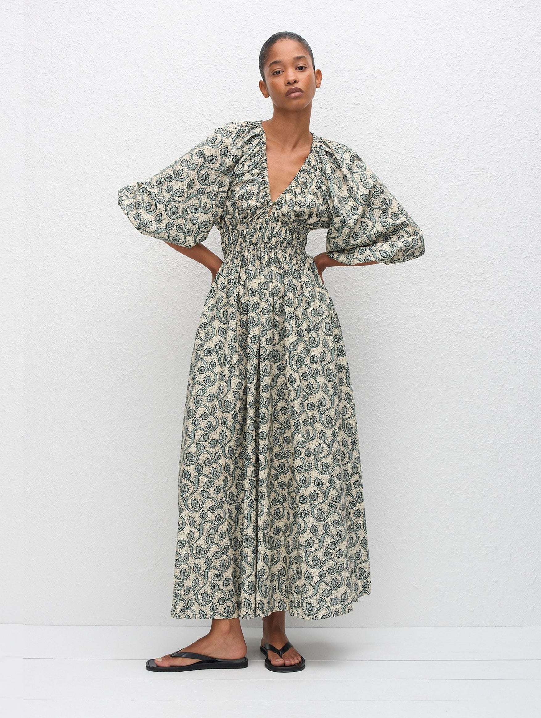 Shirred Plunge Button Dress in Vine - Image 3