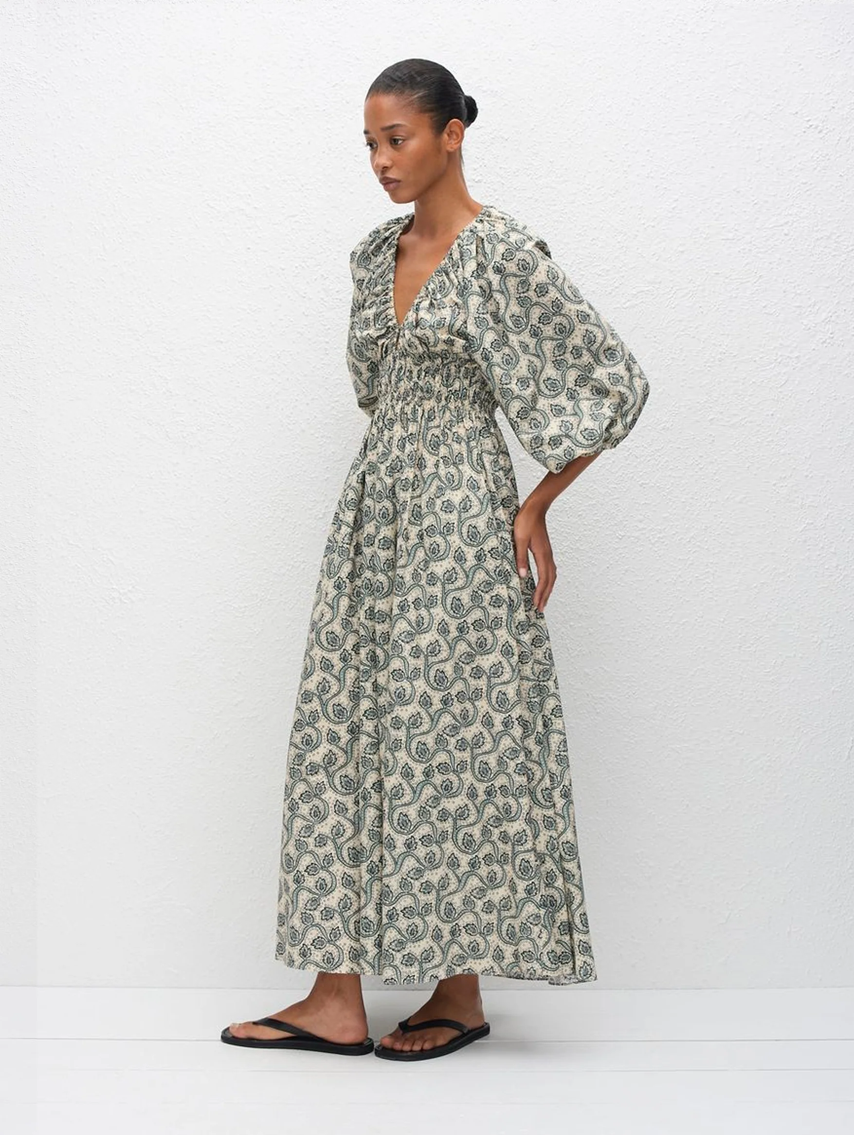 Shirred Plunge Button Dress in Vine - Image 5