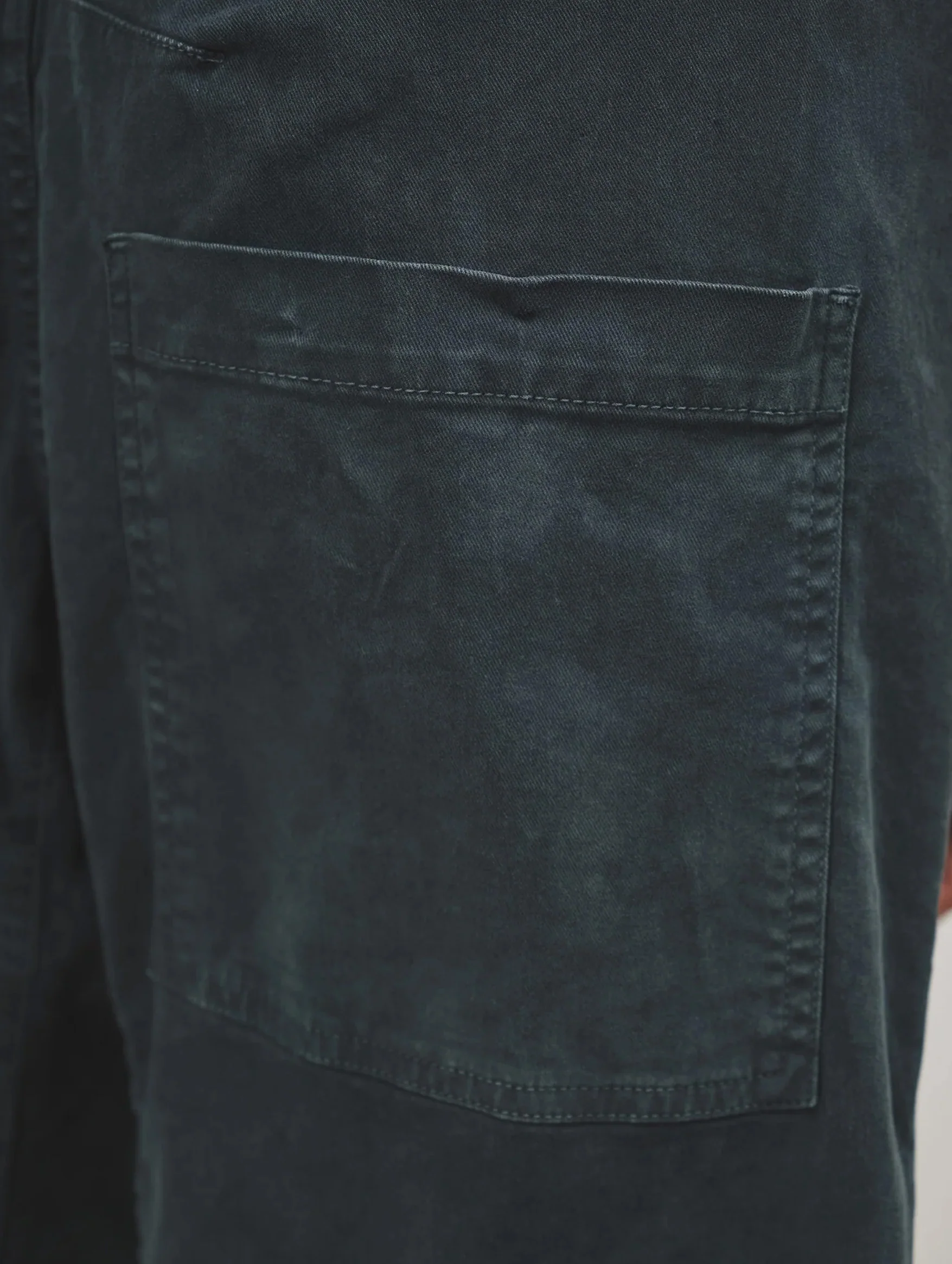 Shon Pant in Carbon - Image 5
