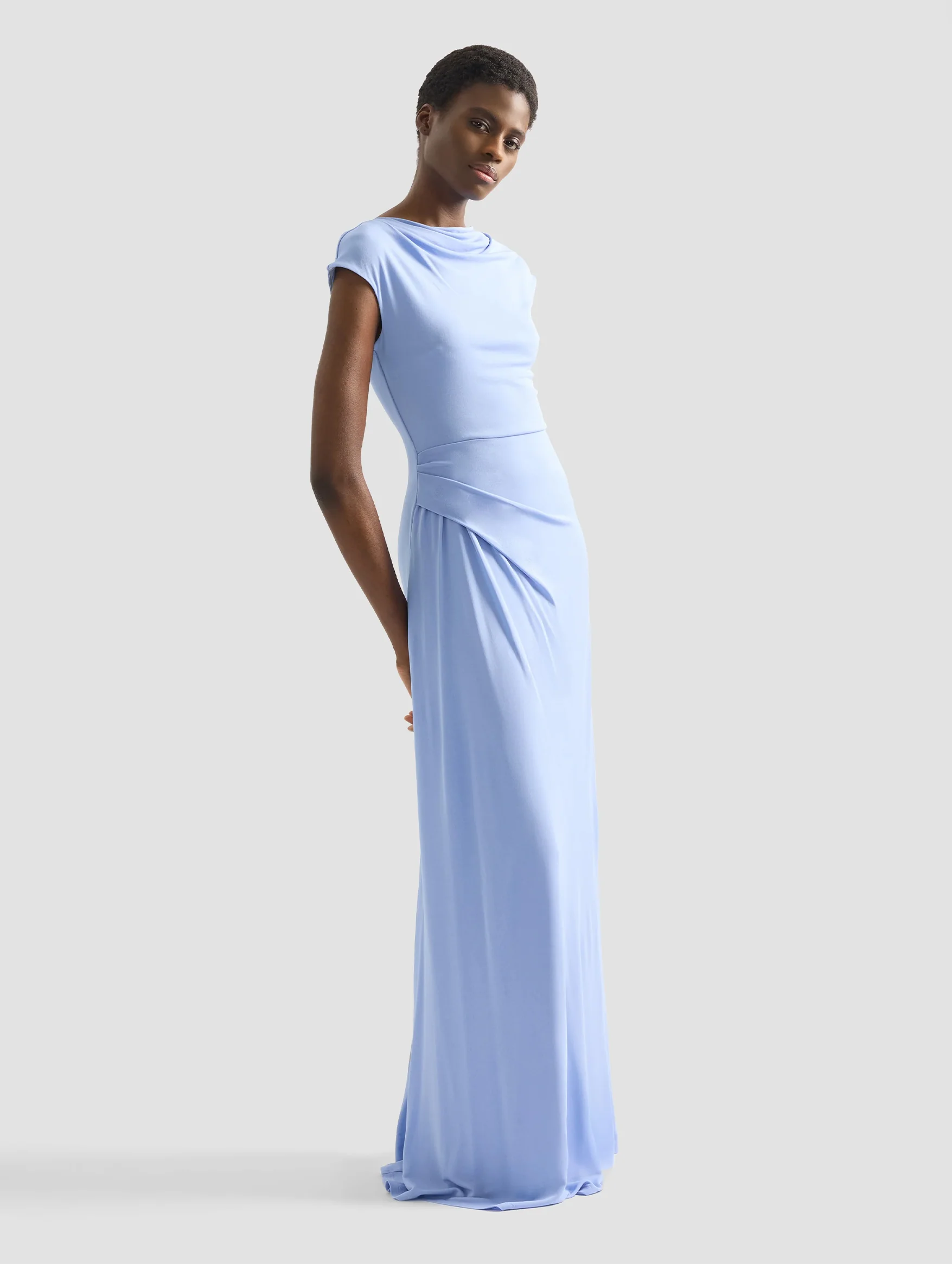 Short Sleeve Gown in Wisteria - Image 3