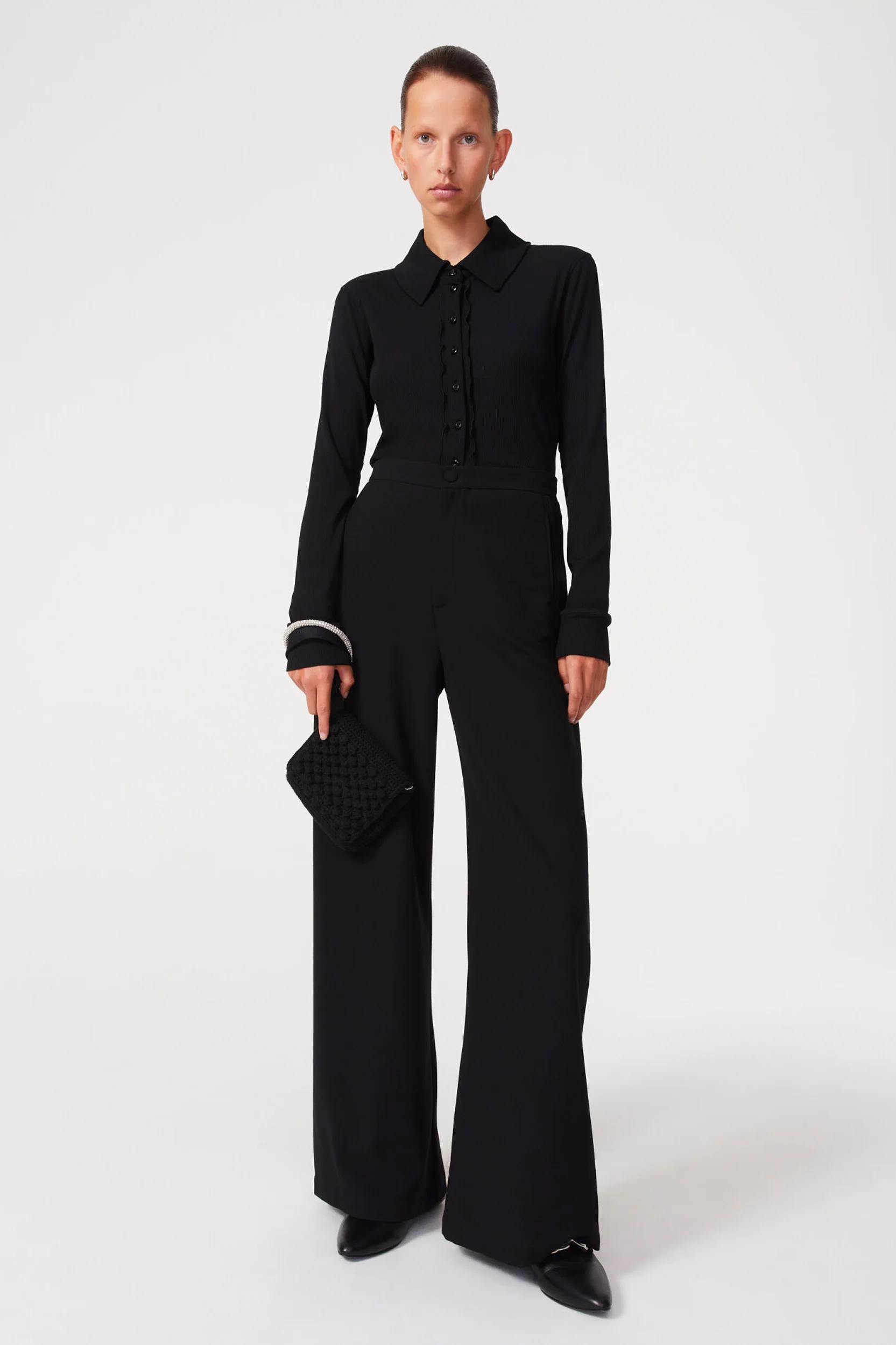 Sini Pant in Black - Image 2