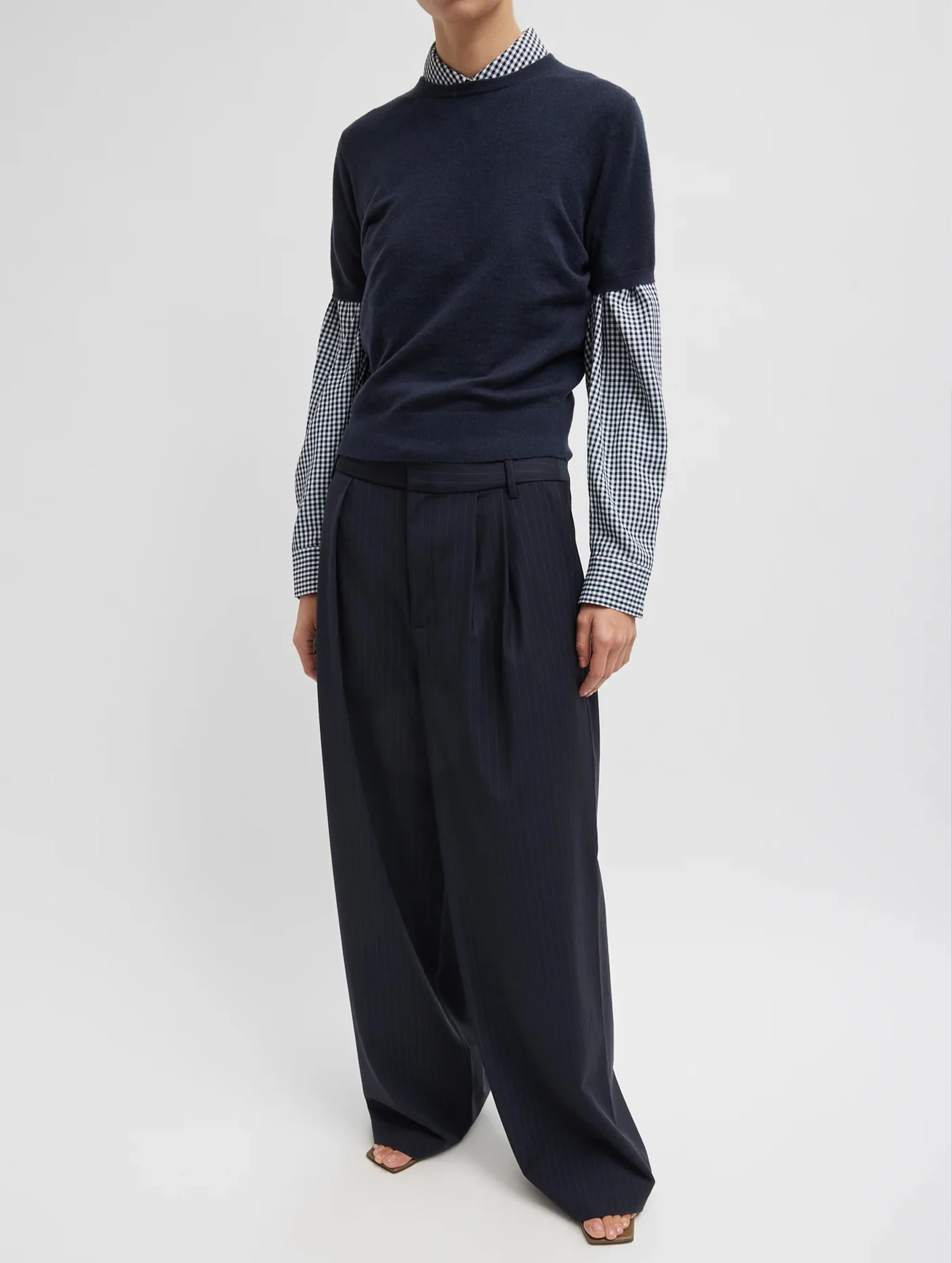 Skinlike Mercerized Wool Shrunken Tee in Navy - Image 3