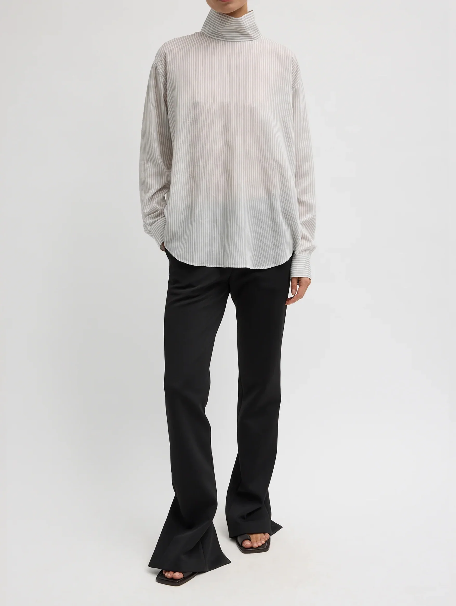 Spring Bonded Twill Elfie Regular Trouser in Black - Image 4