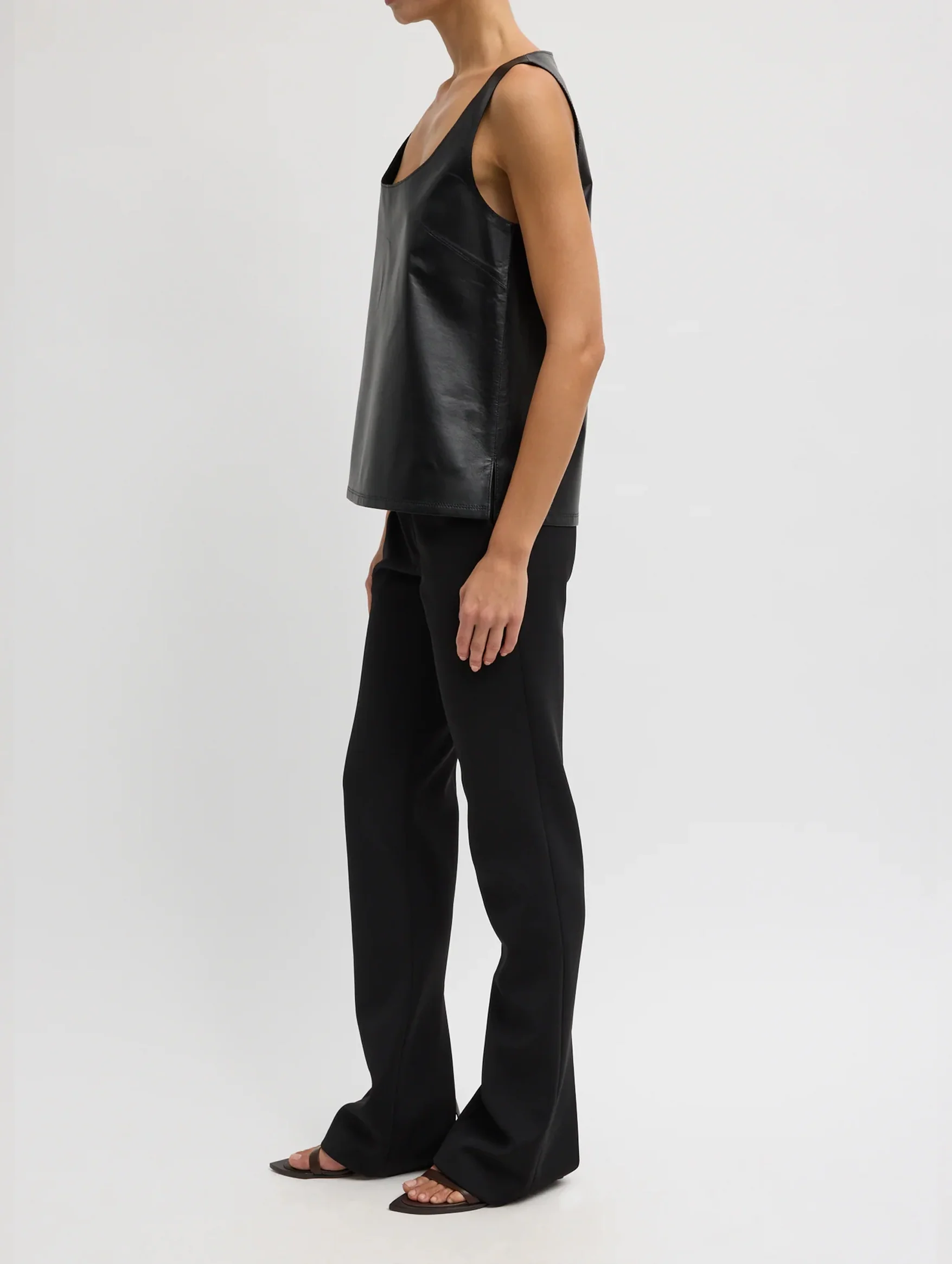 Spring Bonded Twill Elfie Regular Trouser in Black - Image 5