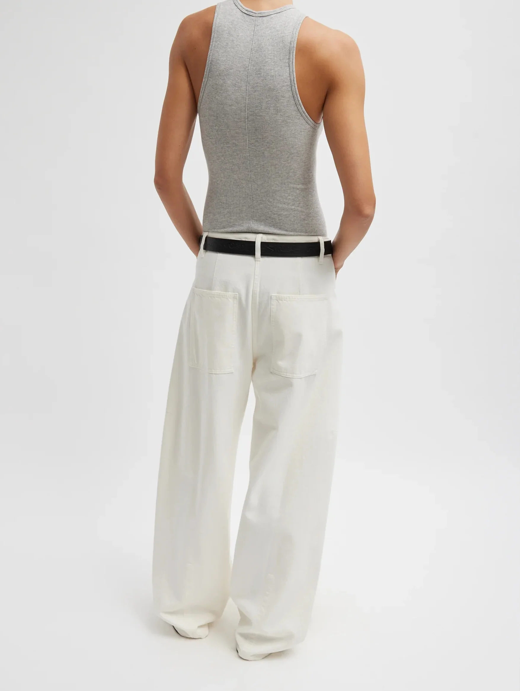 Spring Denim Regular Sid Jean in White - Image 5