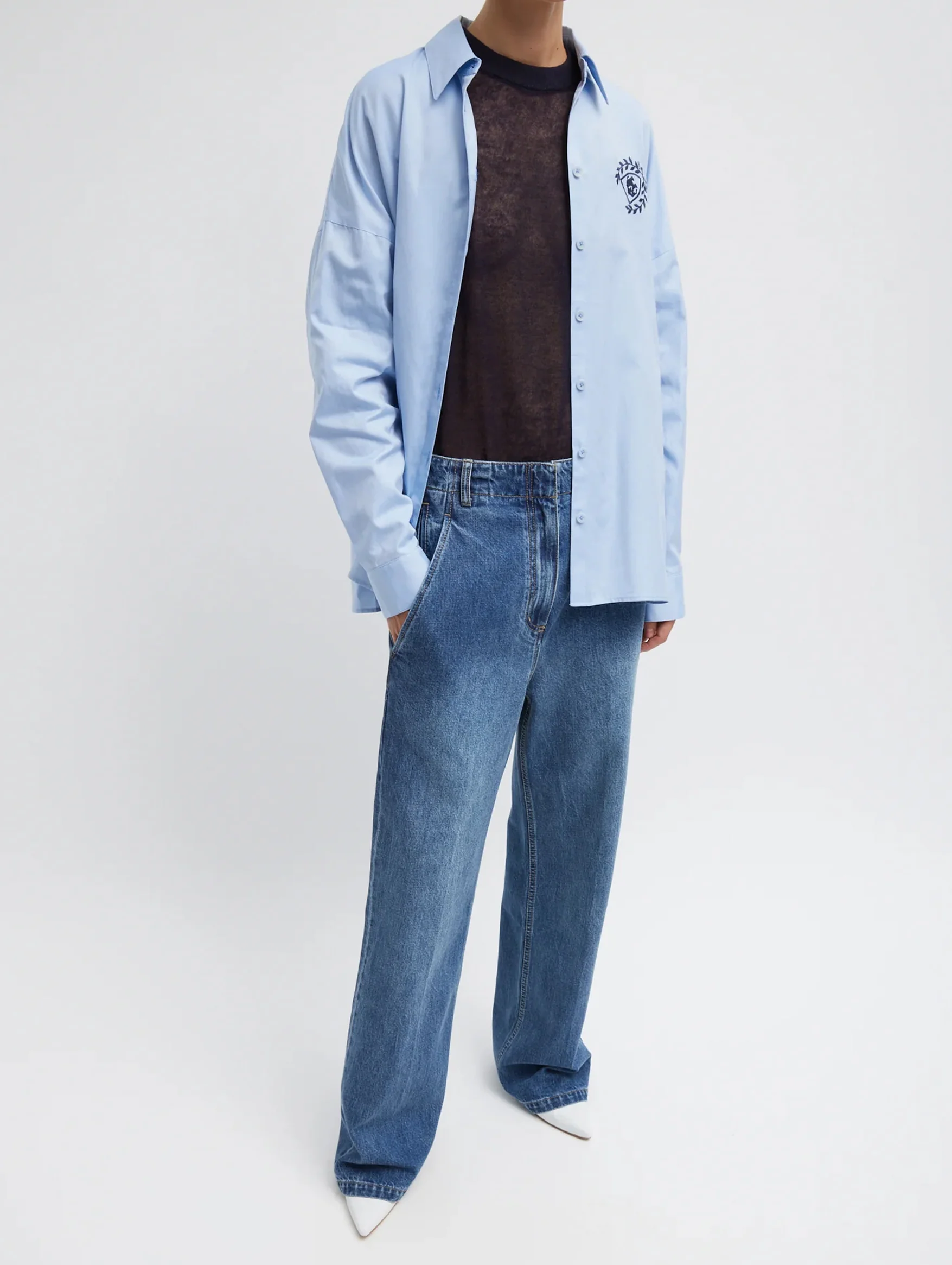 Spring Denim Short Barry Jean in Classic Blue - Image 5