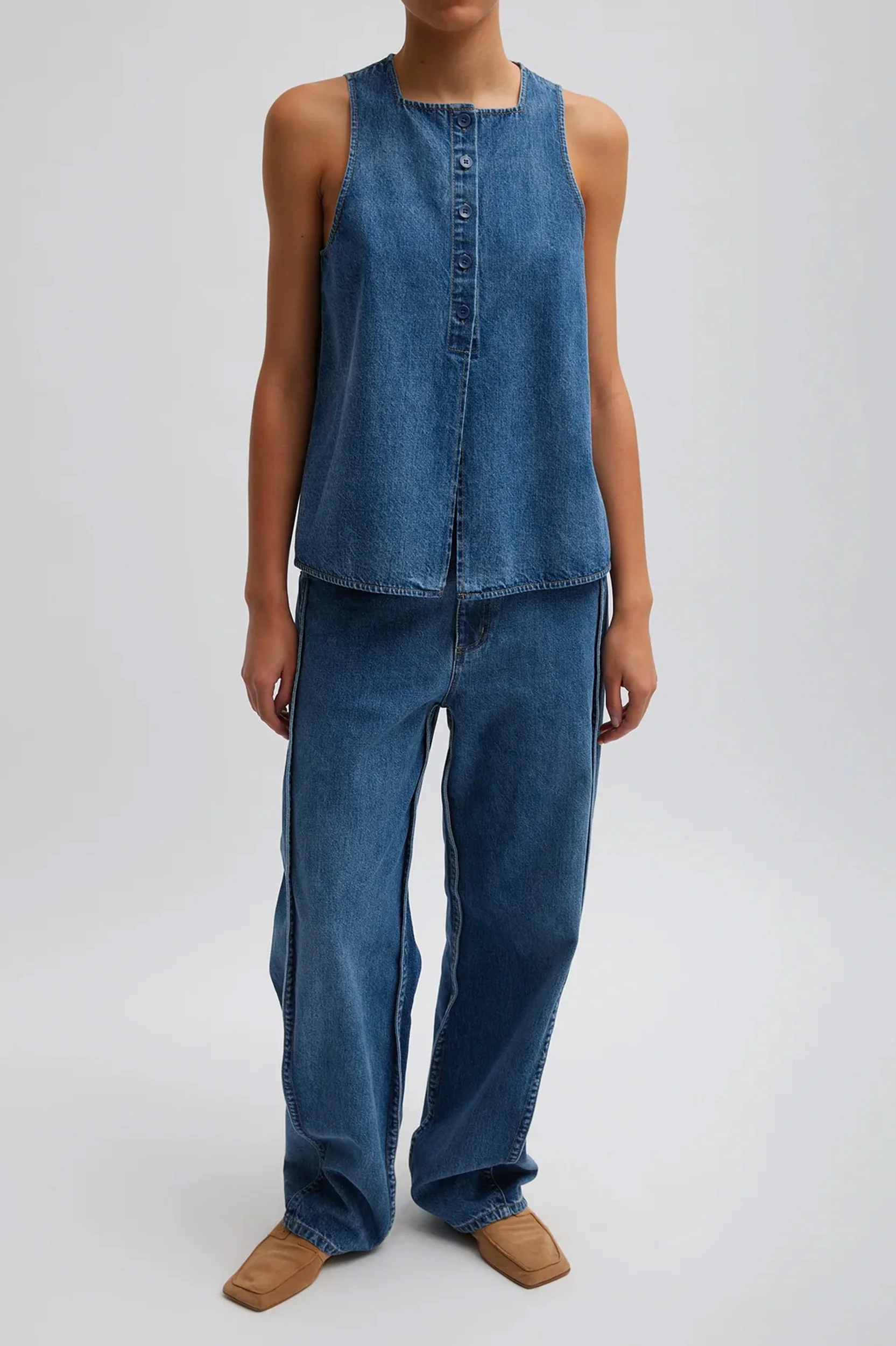 Spring Denim Tuck Jean in Classic Blue - Regular - Image 2