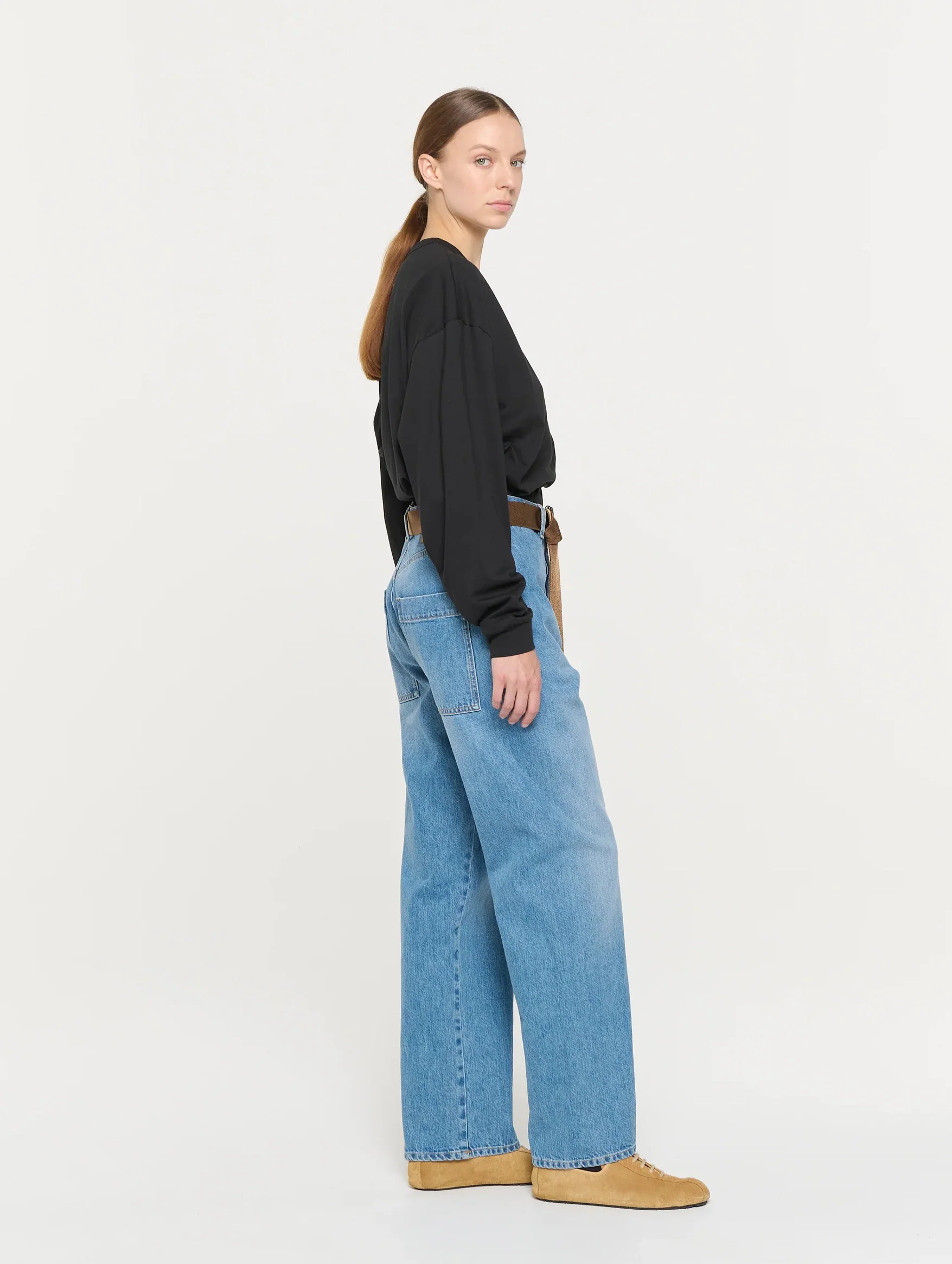 Straight Leg Belted Jeans in Blue Denim - Image 4