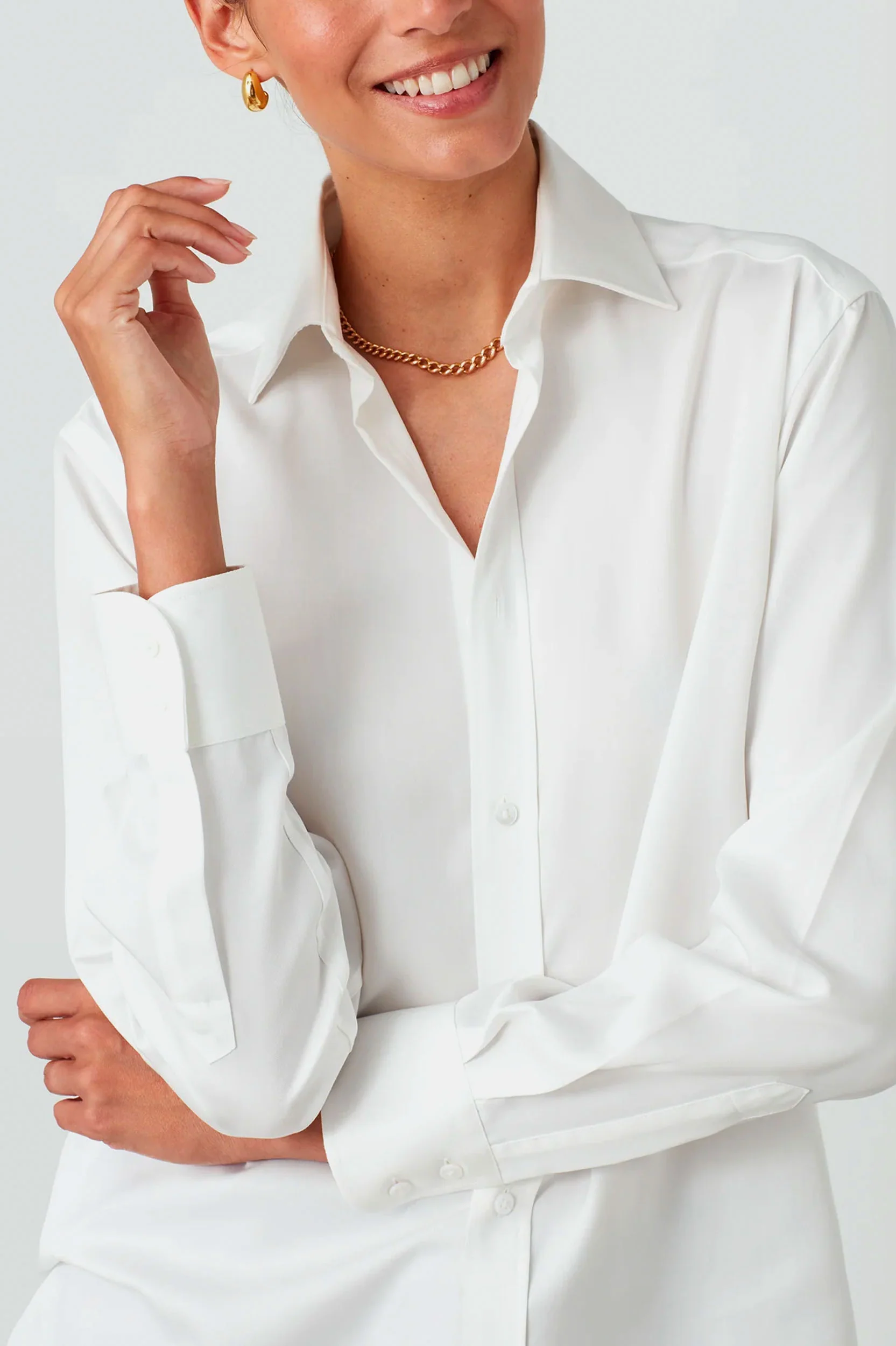 The Boyfriend Tencel Shirt in White - Image 4