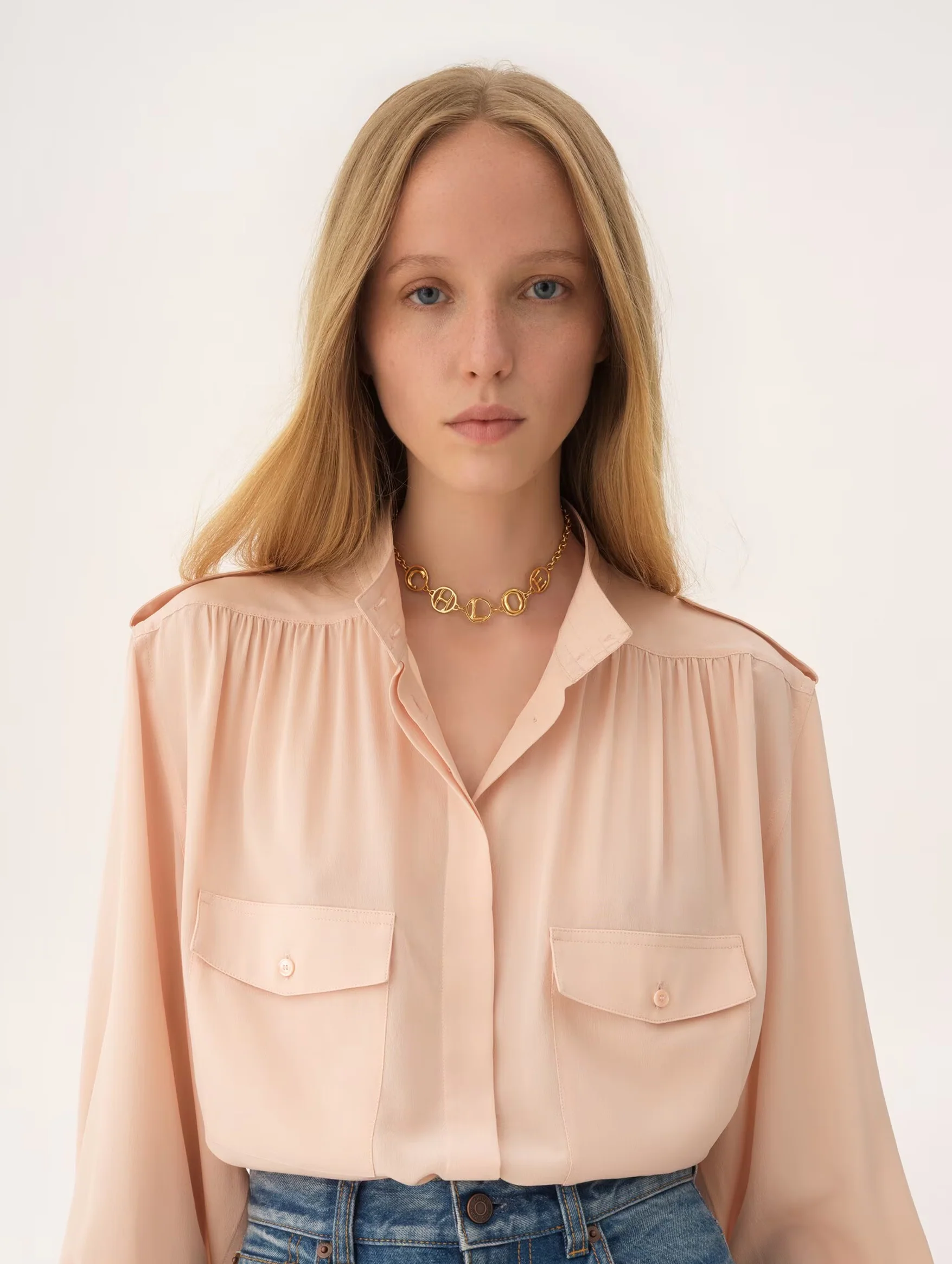 The Chloé Script Choker in Vintage Gold - Image 2