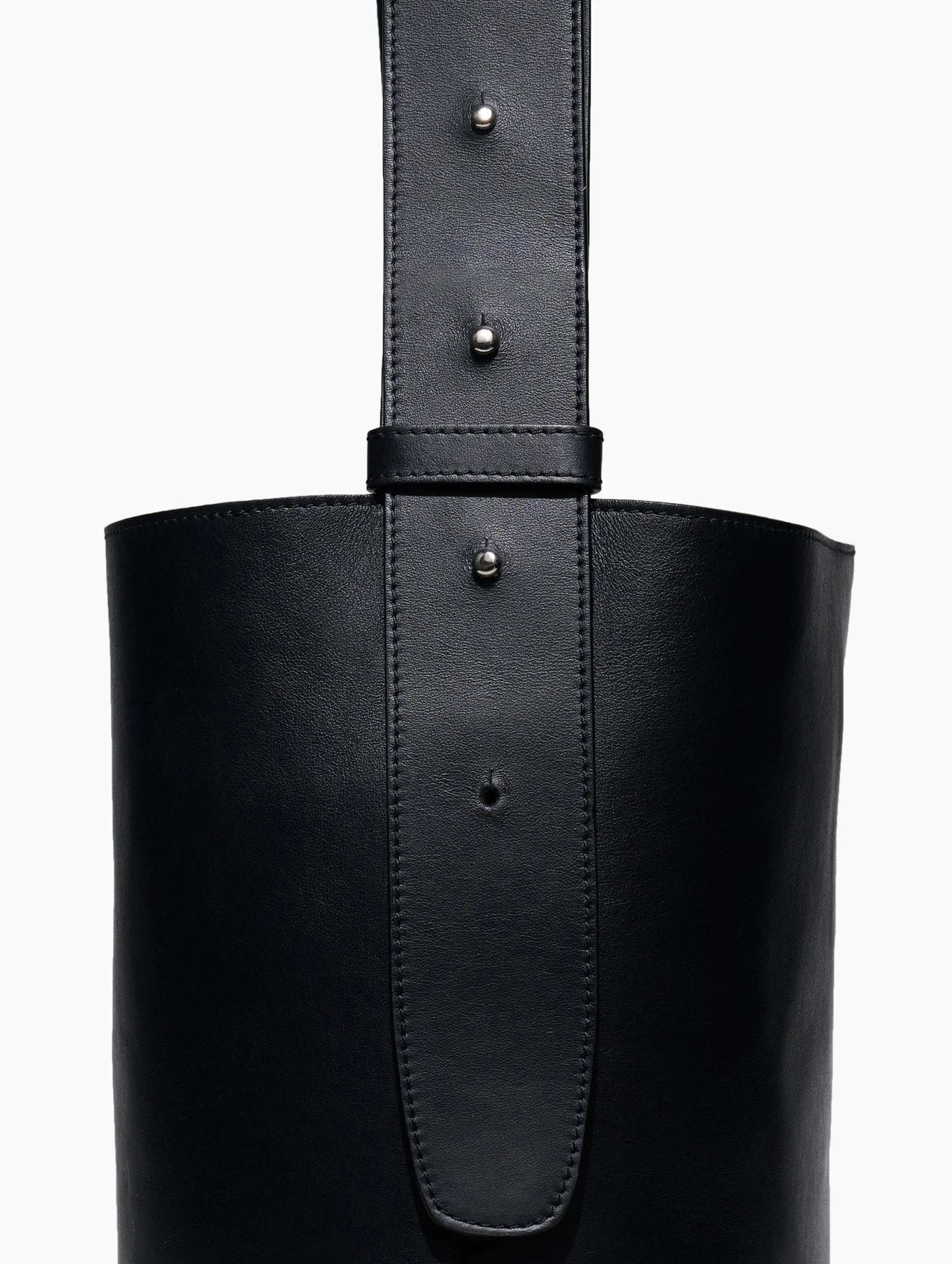 The Norma Tote in Black - Image 5