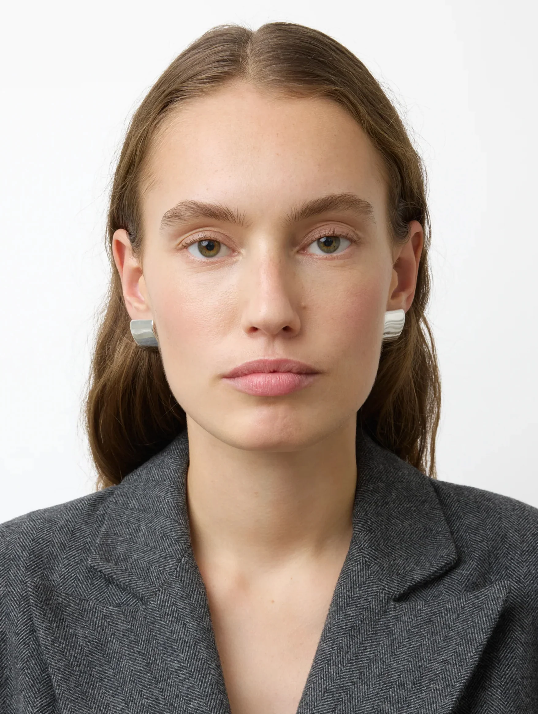 The Sonya Earrings in Silver - Image 3