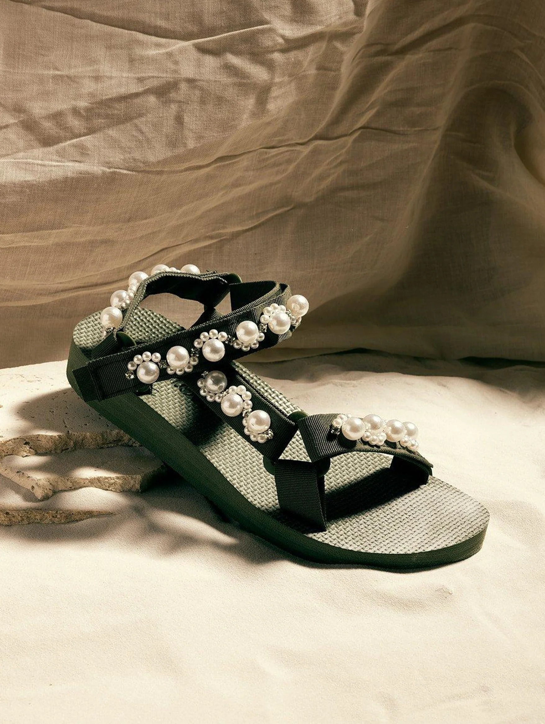 Trekky Sandal in Khaki & Pearl - Image 3