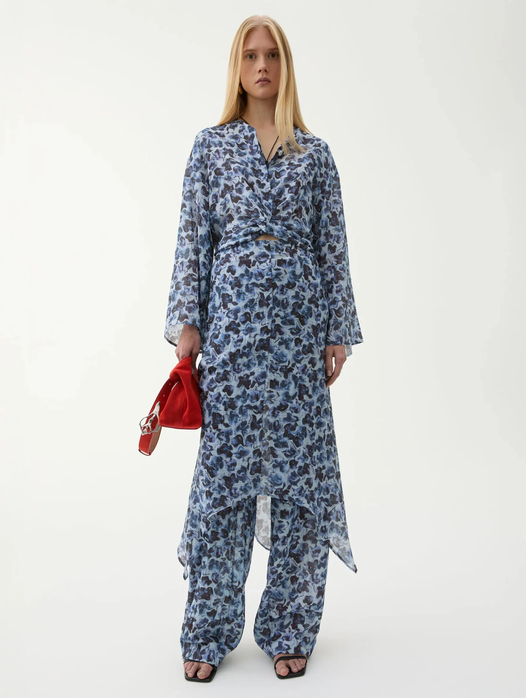 Cecilie Top in Violet Ditsy - Image 5