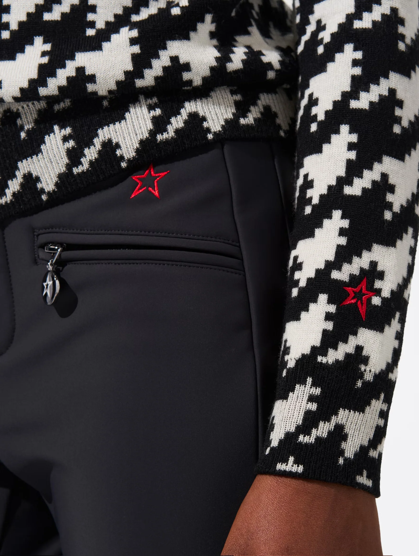Turtle Neck Sweater in Houndstooth - Image 5