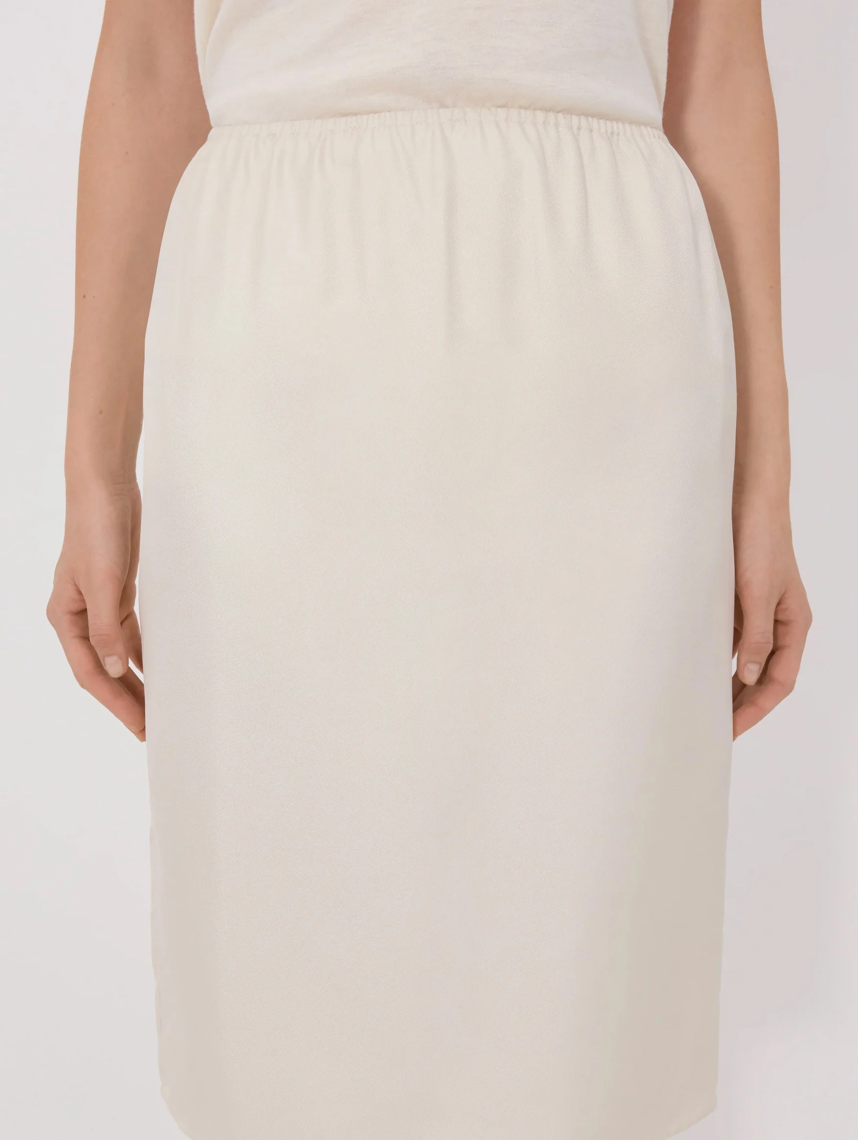 Vasali Silk twill Skirt in Ivory - Image 4
