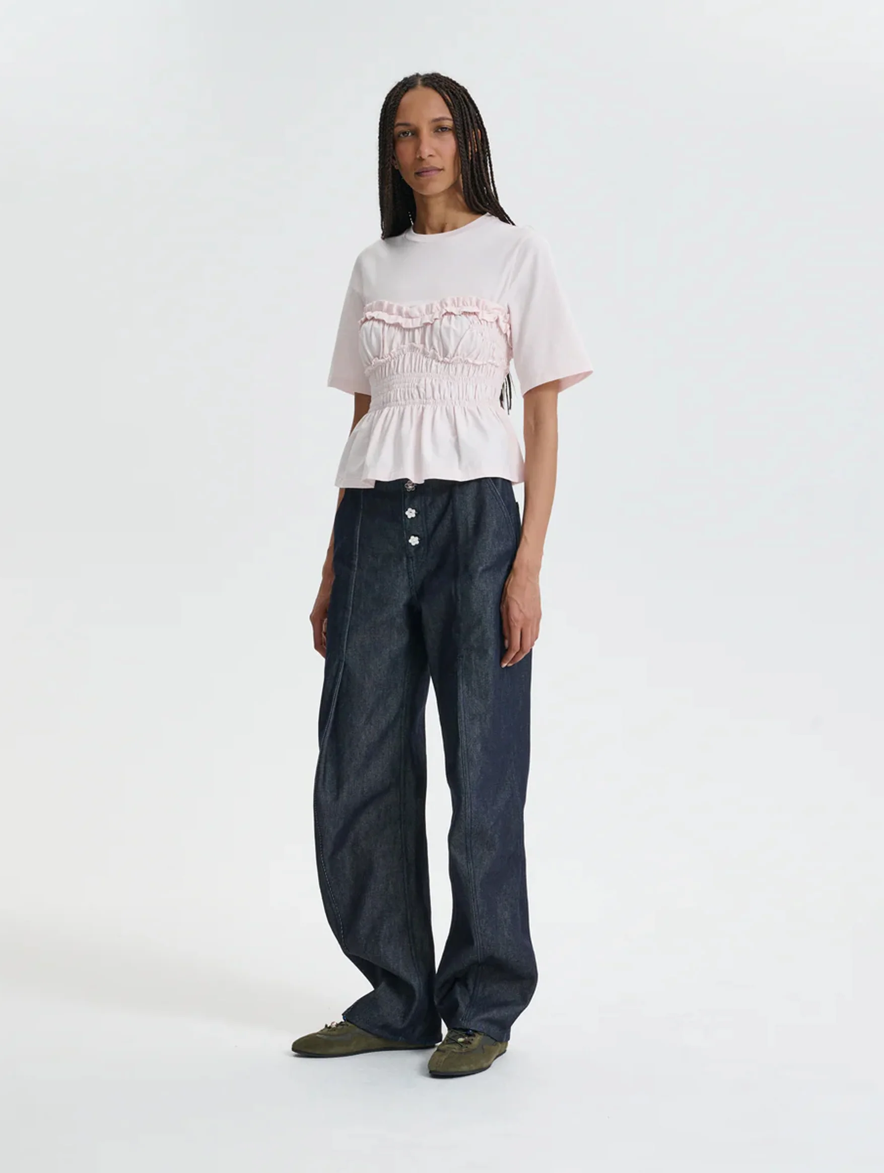 Vilde T-Shirt in Light Pink - Image 2