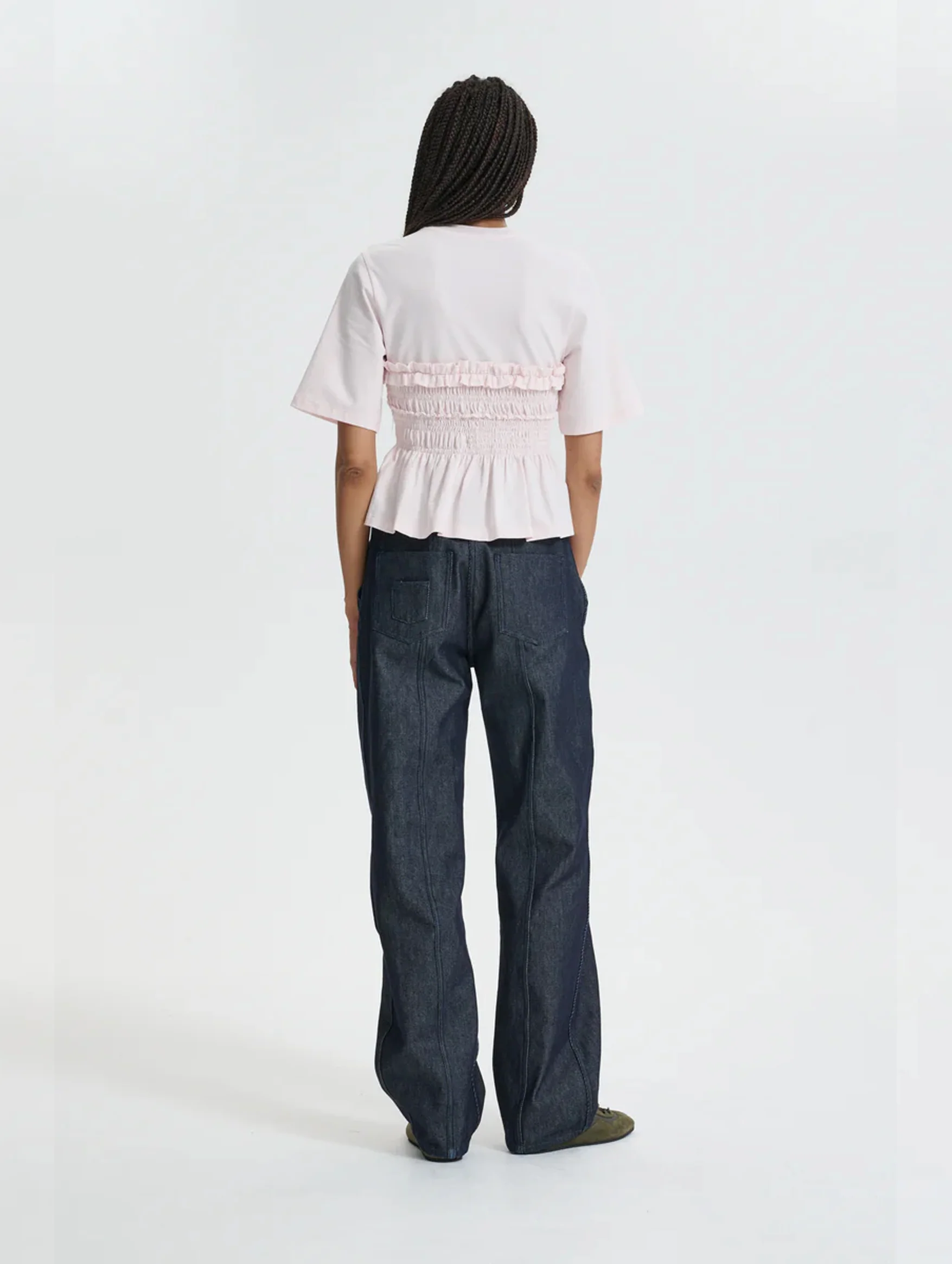 Vilde T-Shirt in Light Pink - Image 4