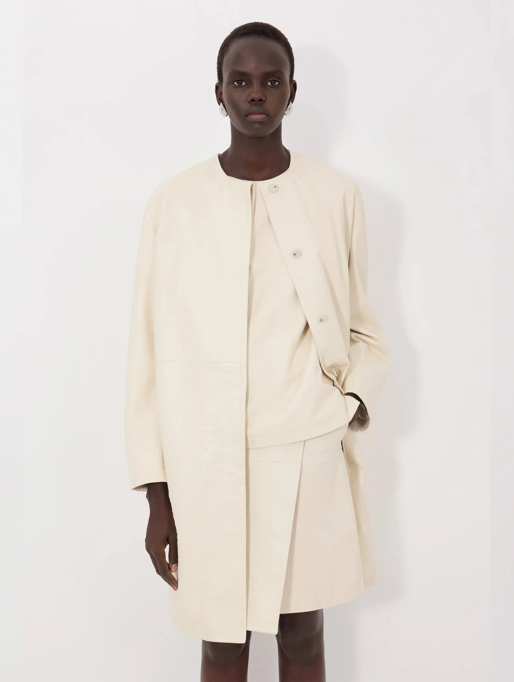 Yari Ostrich-effect Leather Coat in Ivory - Image 4